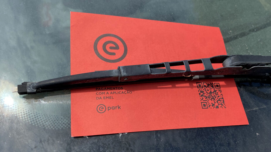 EMEL envelope vermelho