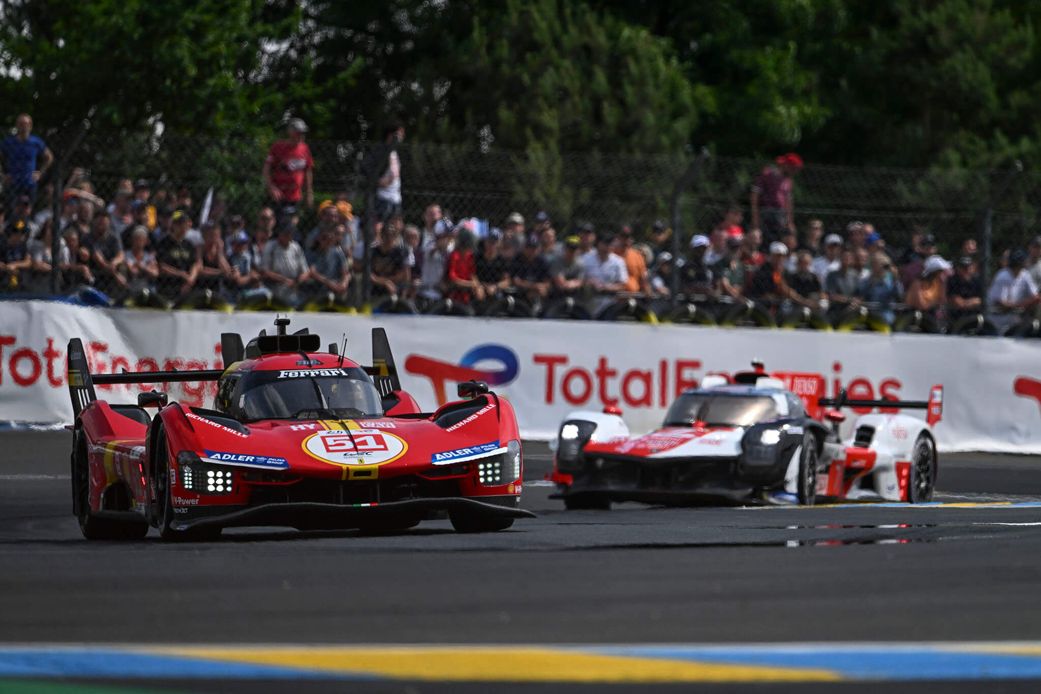 Ferrari 499p nas 24h de Le Mans