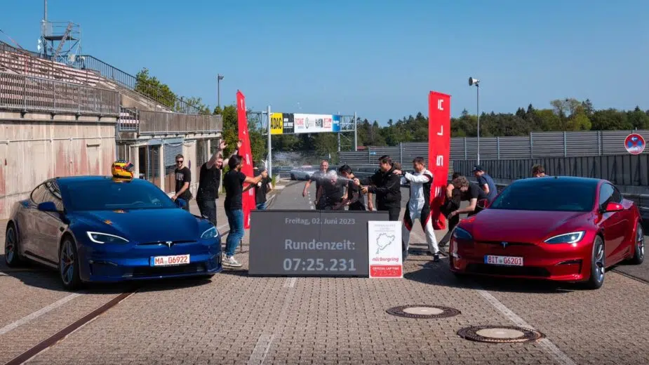 Tesla Model S Plaid Track recorde nurbrugring