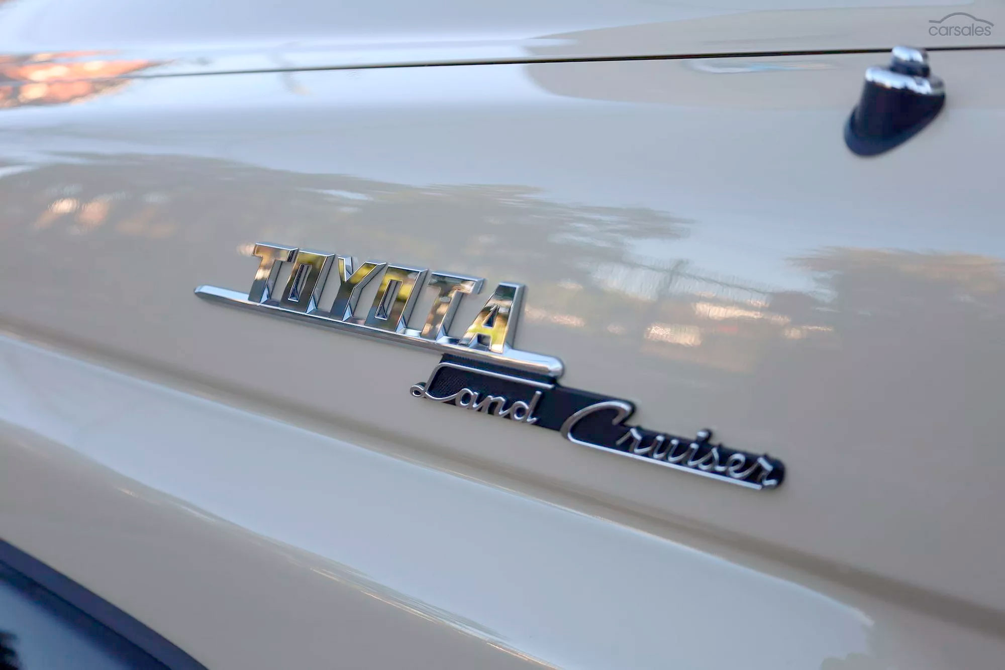 Toyota Land Cruiser - logo