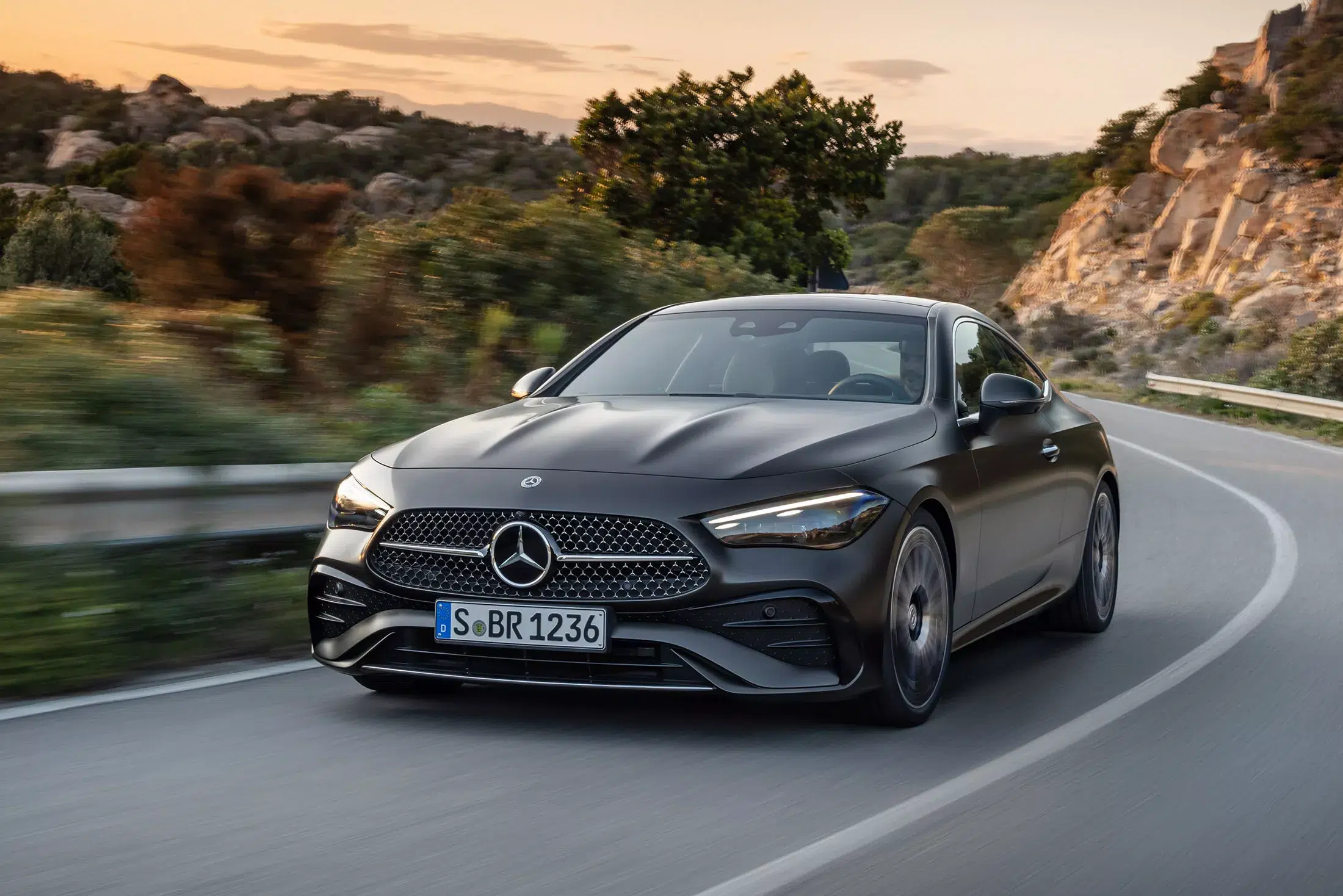 Mercedes-Benz CLE frente