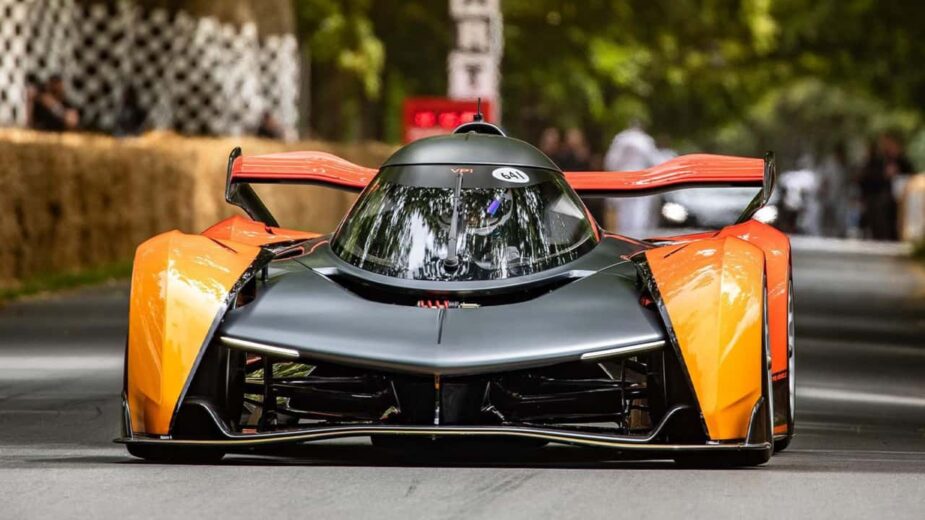 McLaren Solus GT na rampa de Goodwood, frente