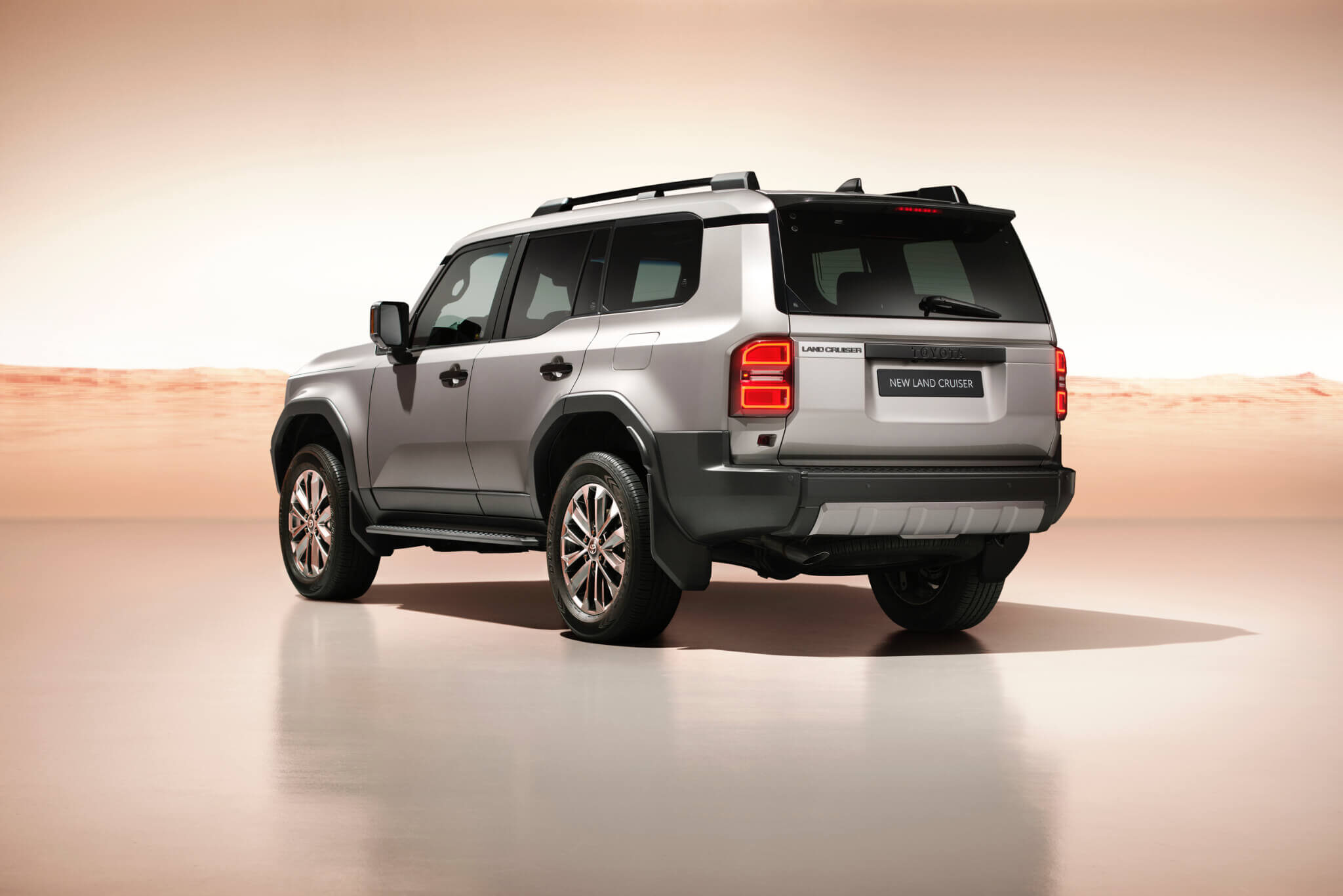 Land Cruiser 2024 traseira