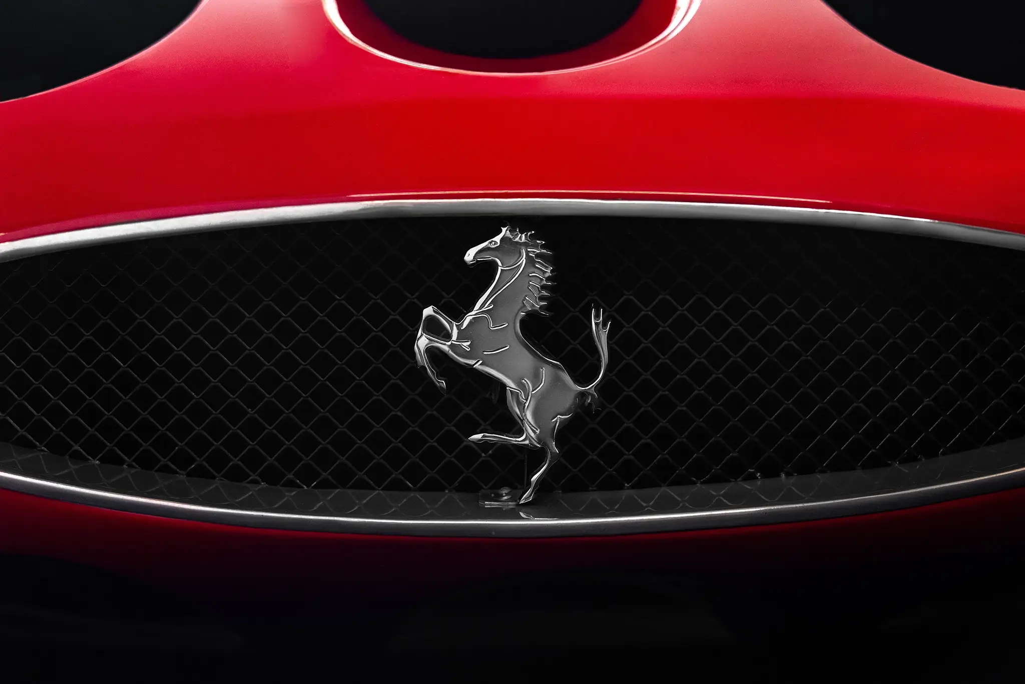 Ferrari 250 GTO cavallino na grelha frontal