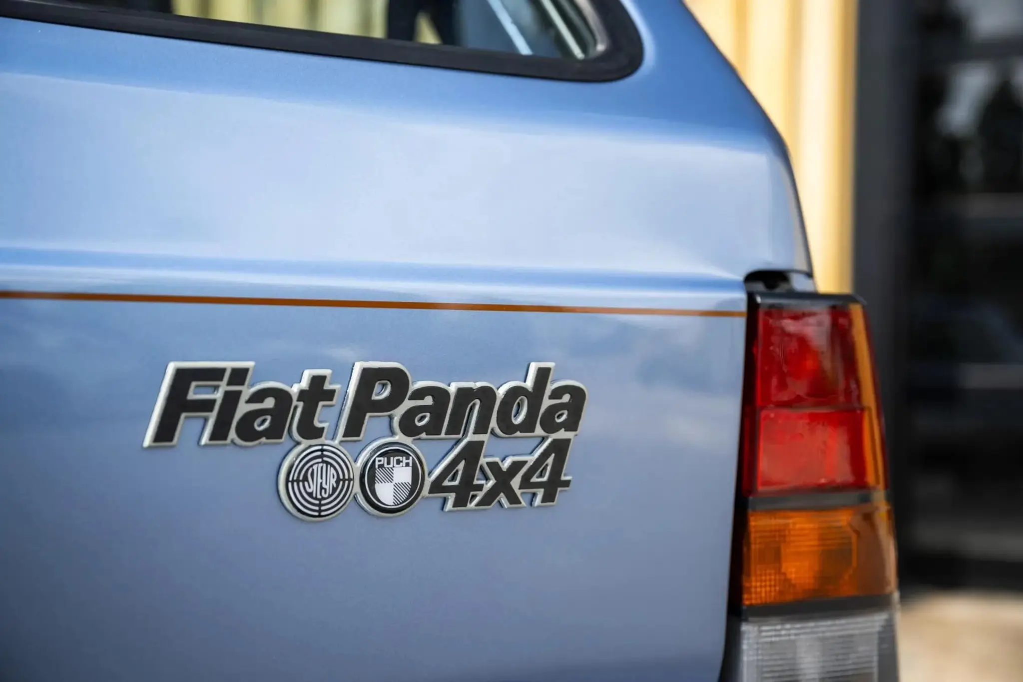 Fiat Panda 4x4 Piccolo Lusso - logótipo na tampa da bagageira