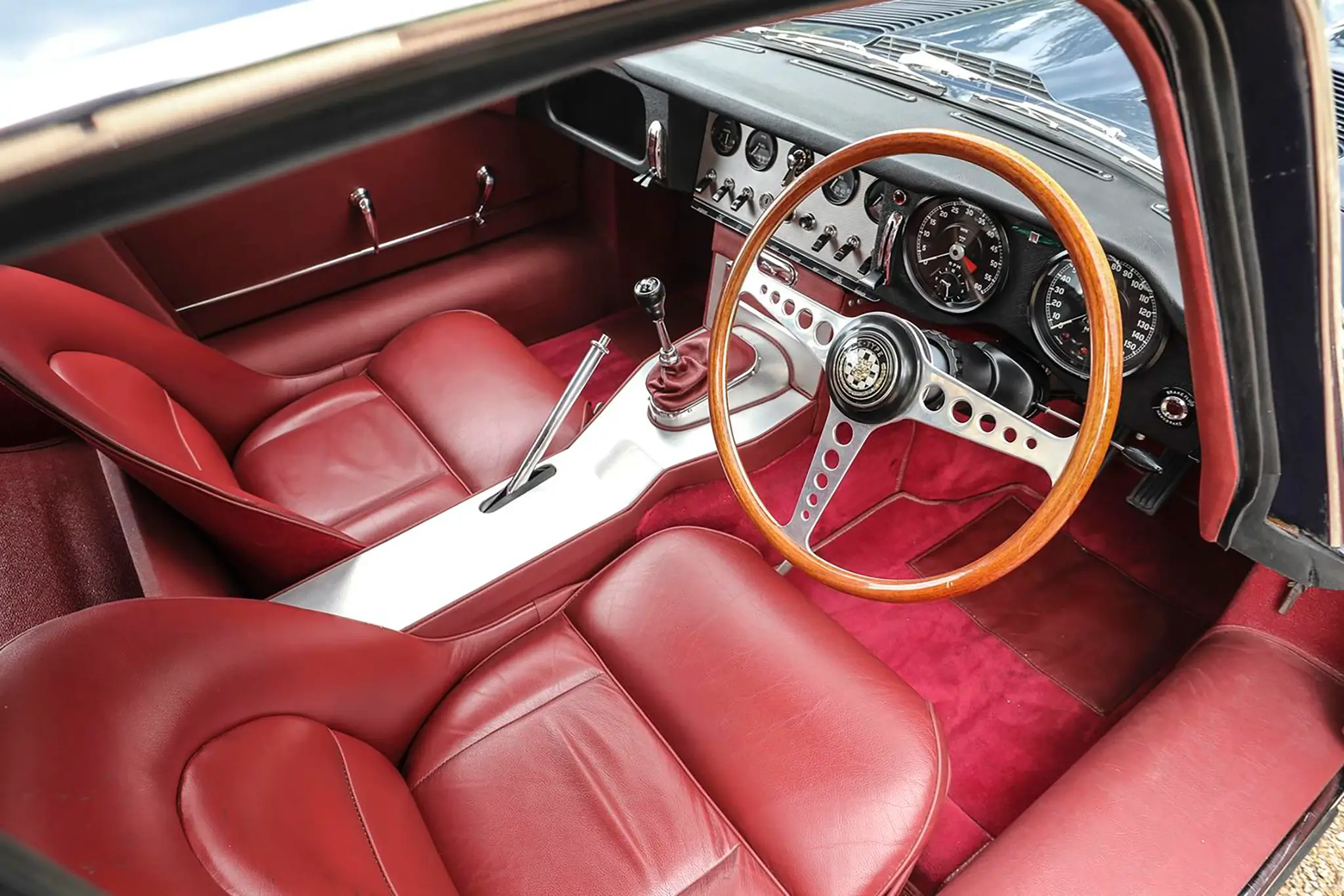 Jaguar E-Type interior