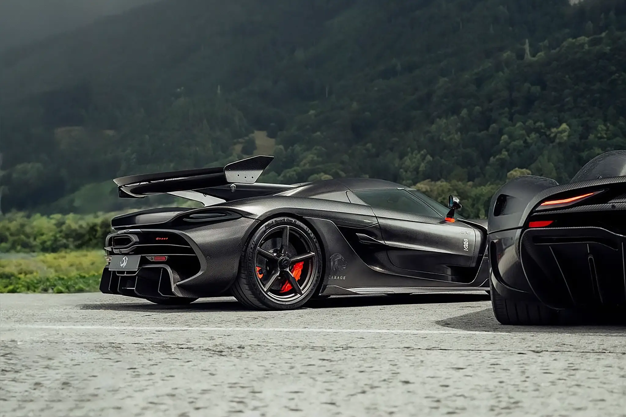 Koenigsegg Jesko 3/4 de traseira