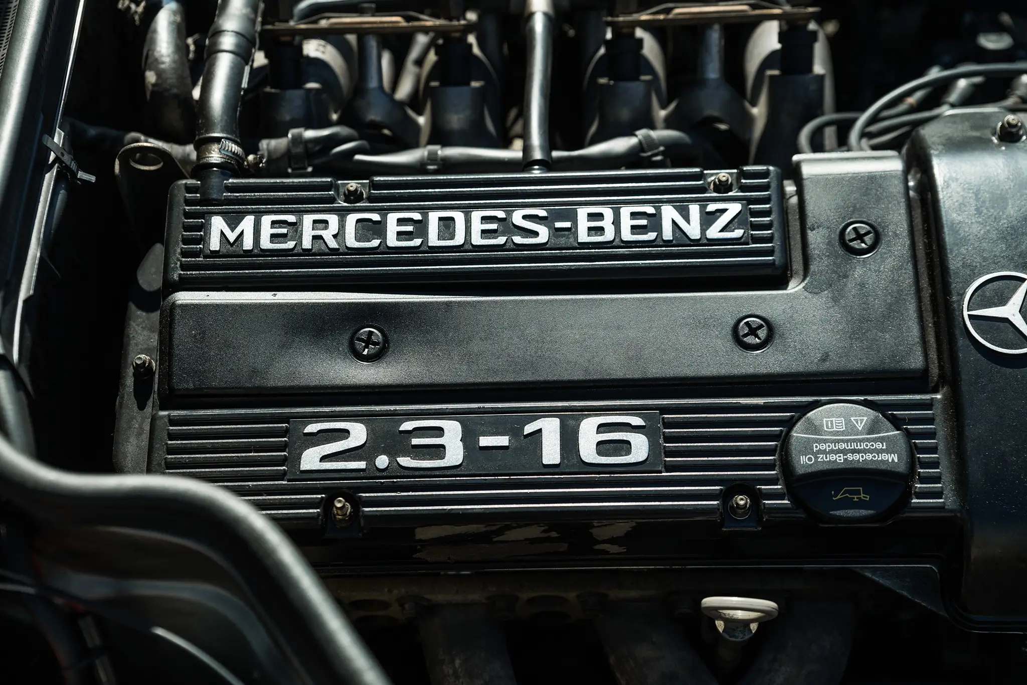 Motor do Mercedes-Benz 190 E 2.3-16