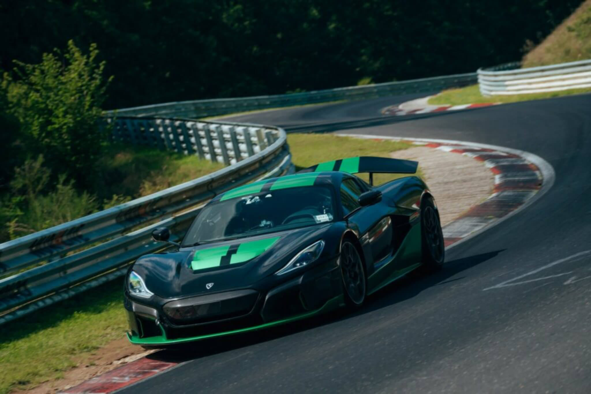 Rimac Nevera Nurburgring