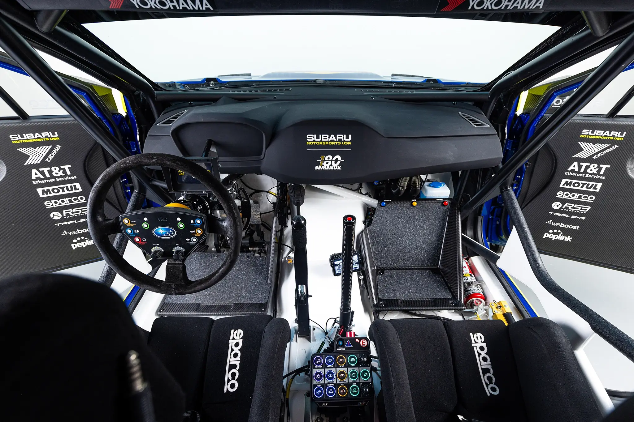 Interior do Subaru WRX rally car