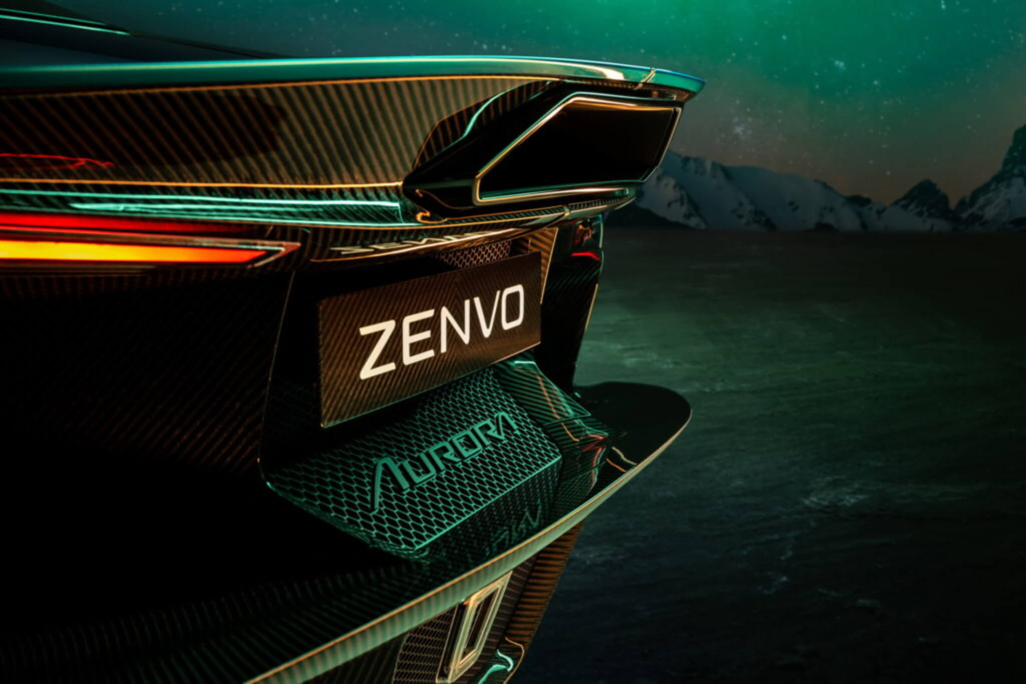 Zenvo Aurora é um híbrido com motor V12