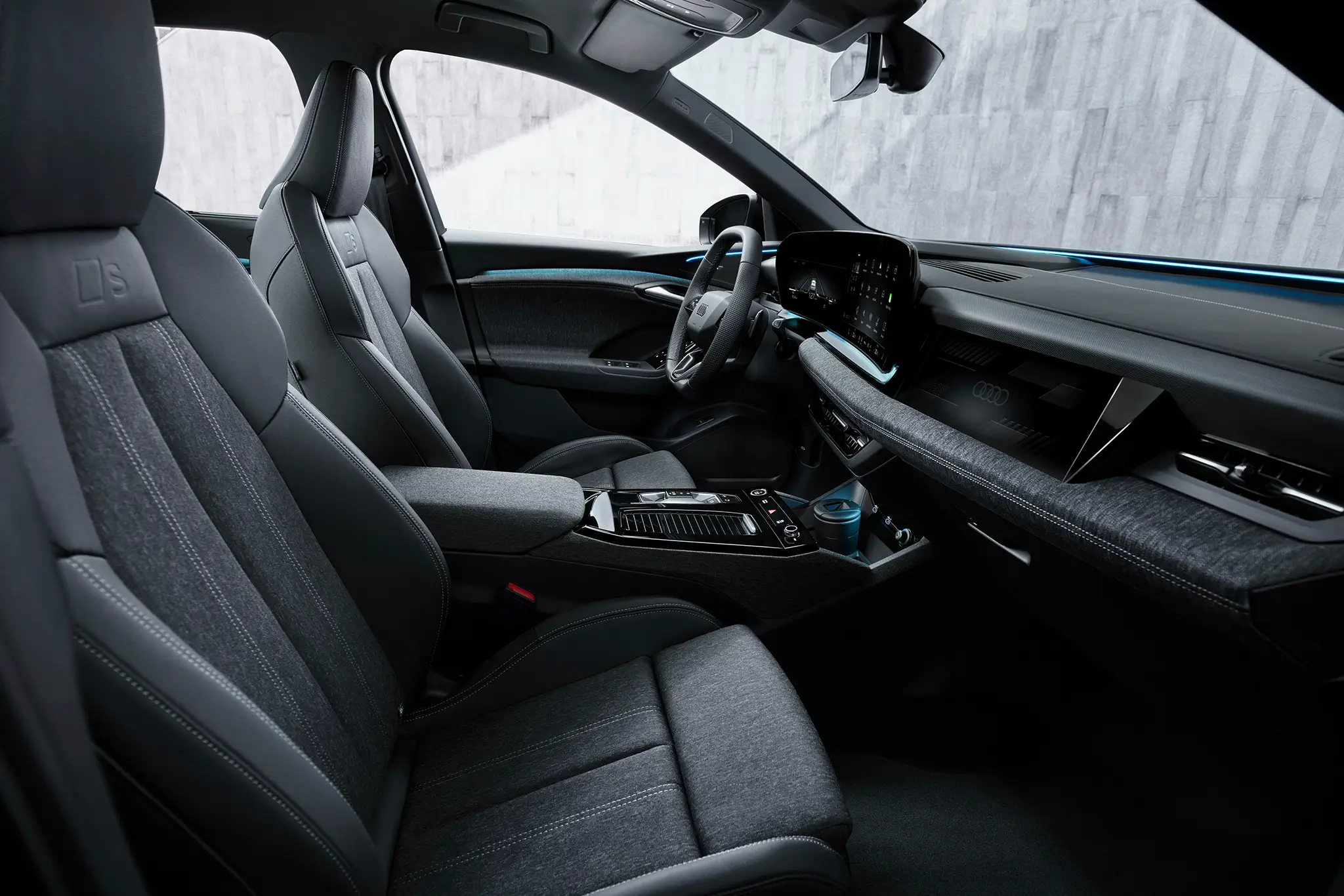 Audi Q6 e-tron - Assentos dianteiros