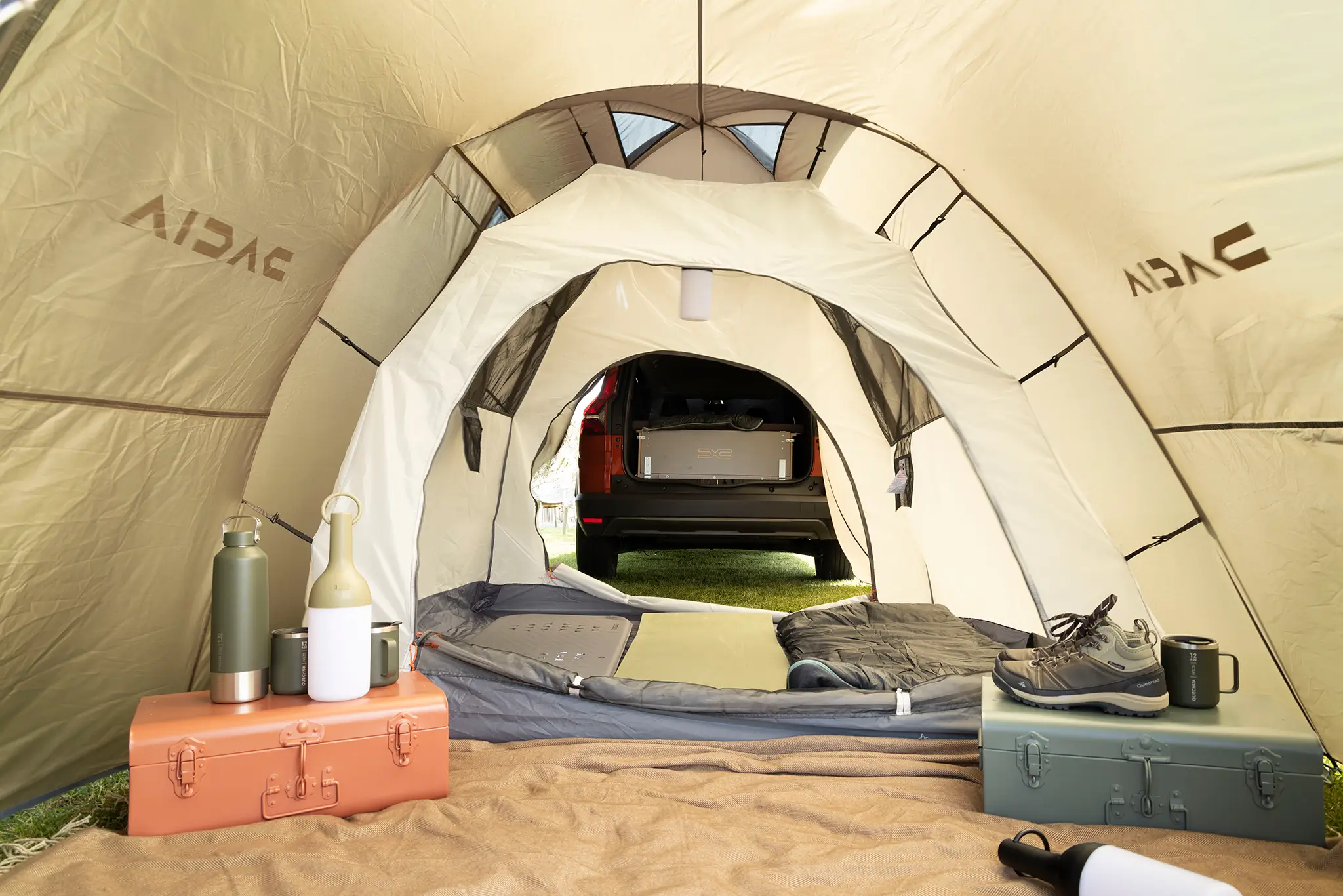 Dacia Jogger Camping Kit Tenda Instalada