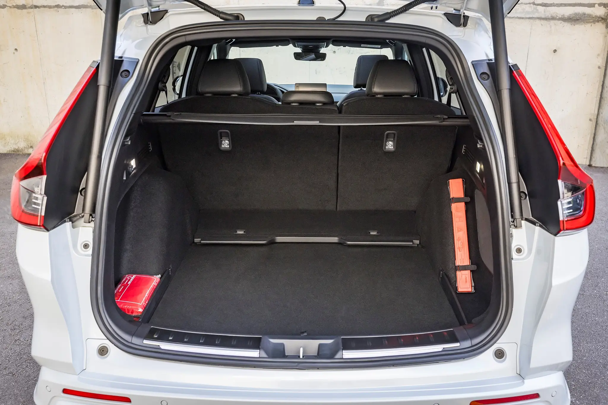 Honda CR-V e:PHEV bagageira