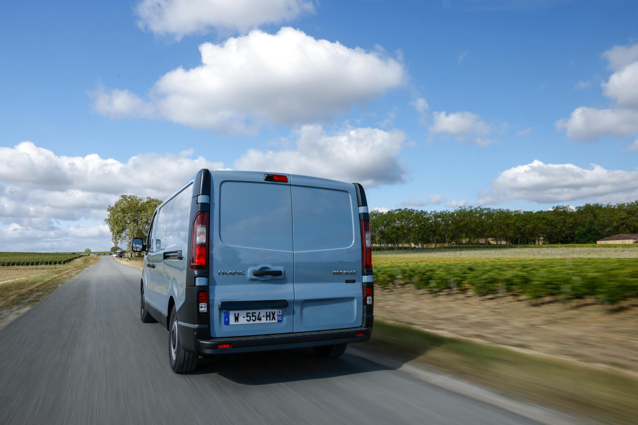 Renault Trafic E-Tech Electric traseira