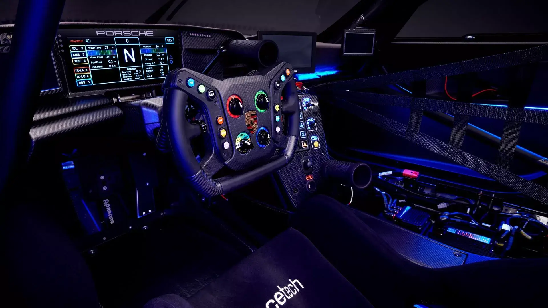 911-GT3-R-Rennsport interior