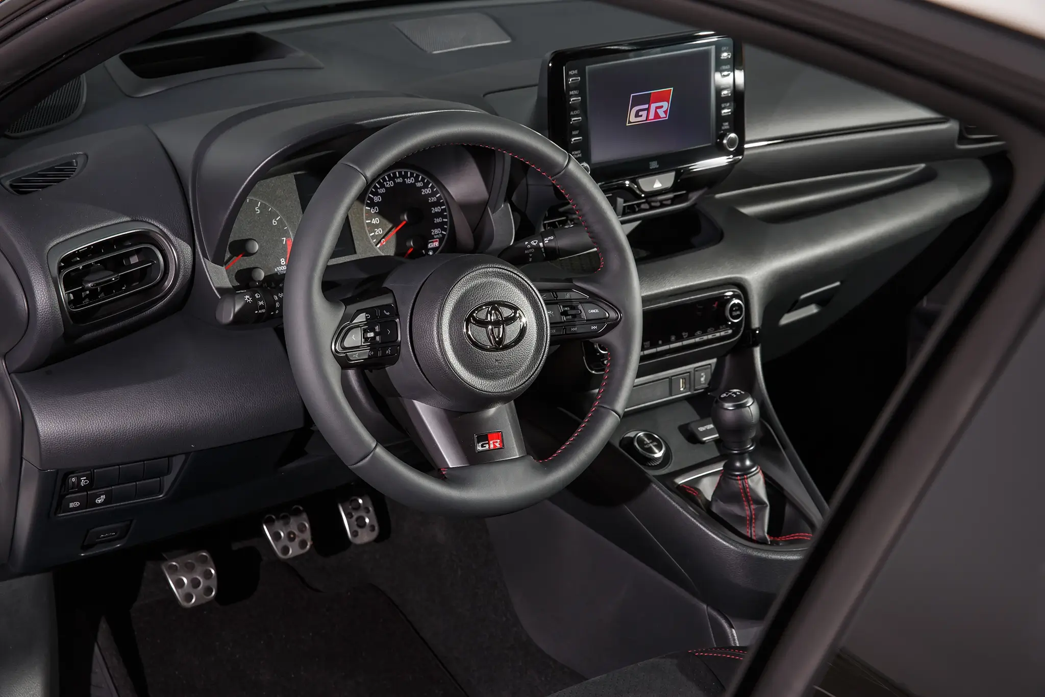 Toyota GR Yaris 2020 - Interior