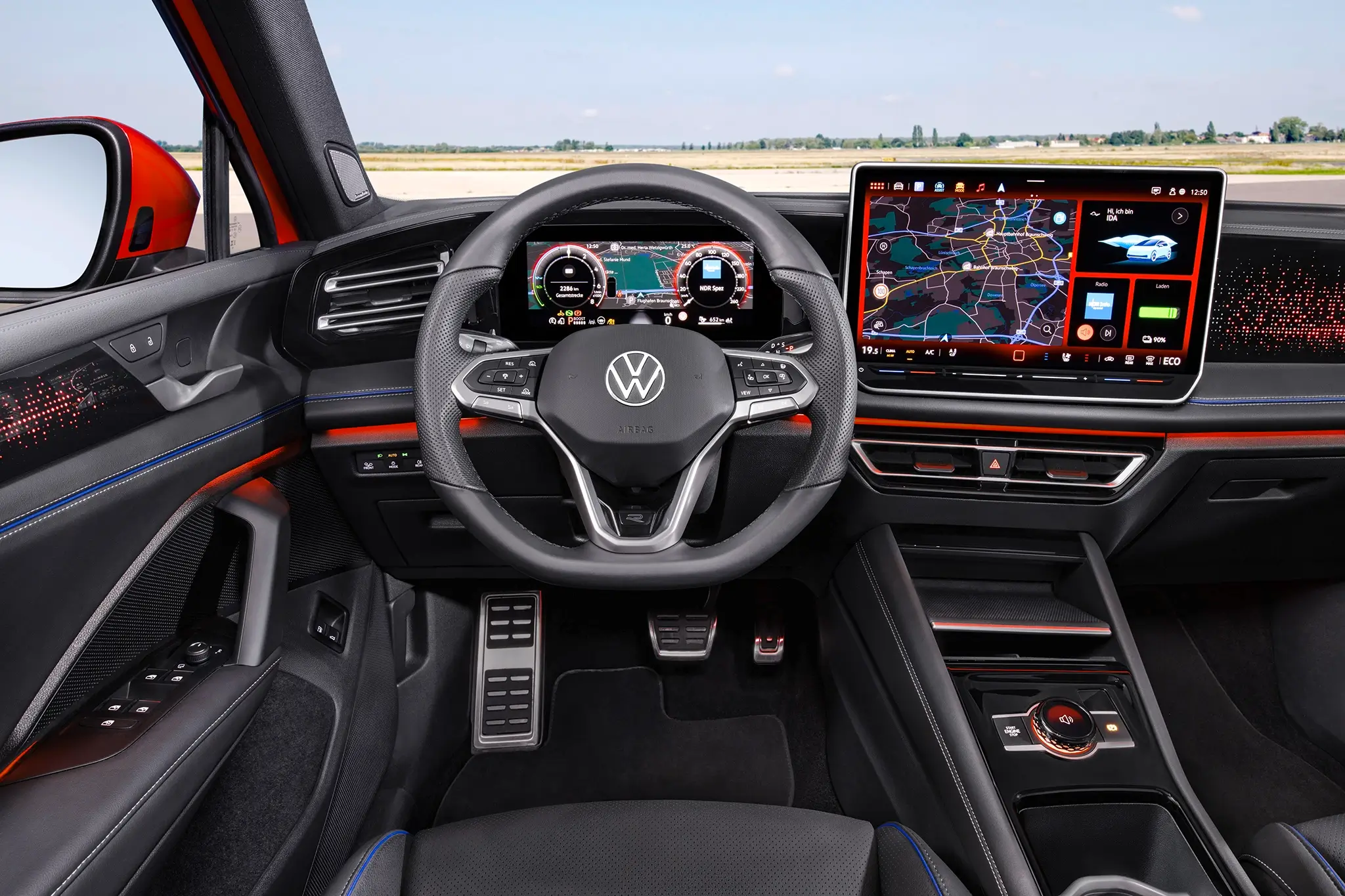 Volkswagen Tiguan 2024 - vista do condutor no habitáculo