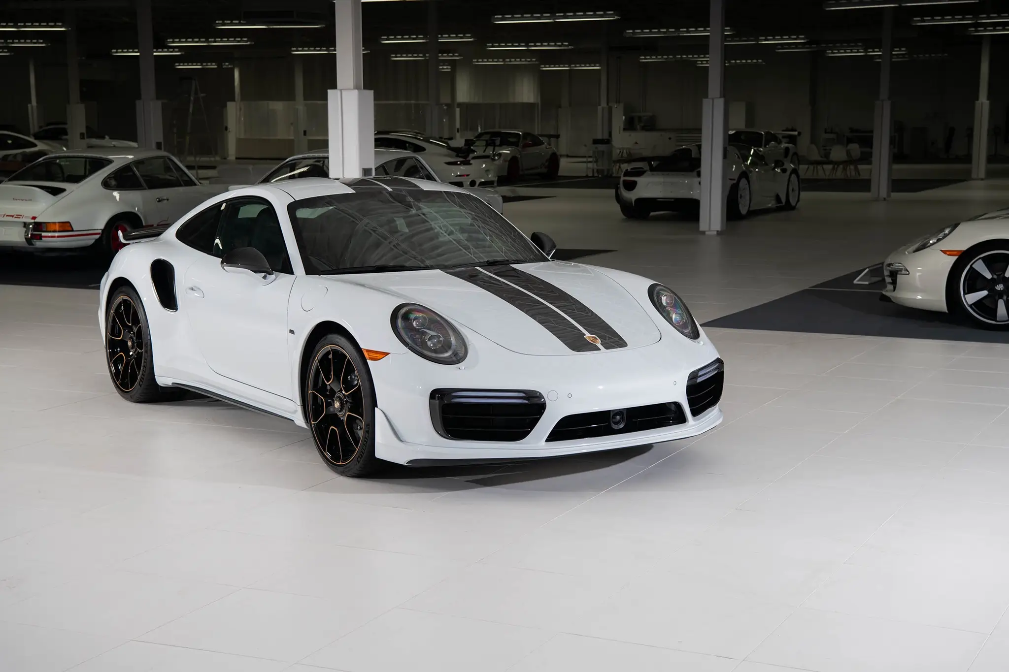 The White Collection Porsche