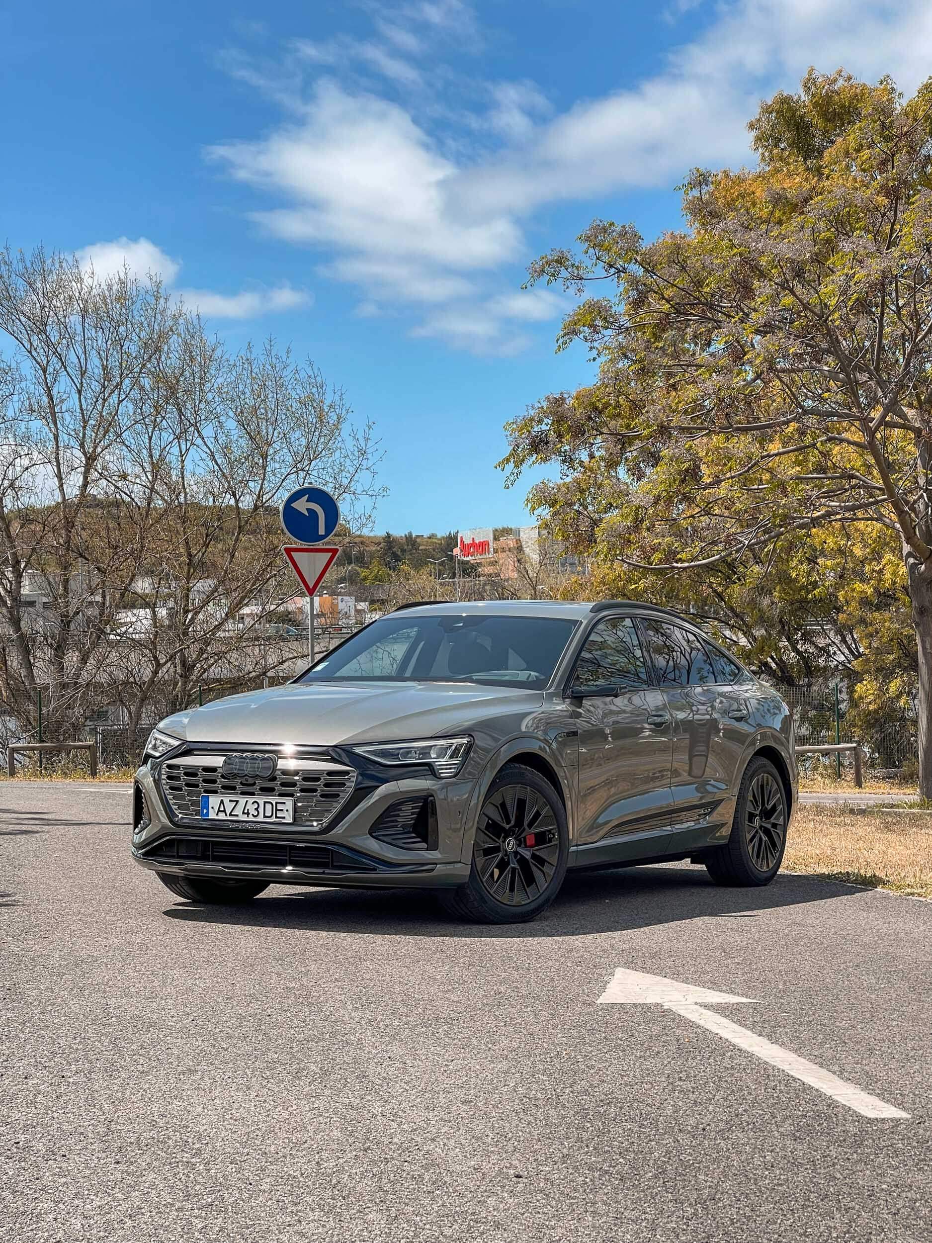 Q8 Sportback e-tron