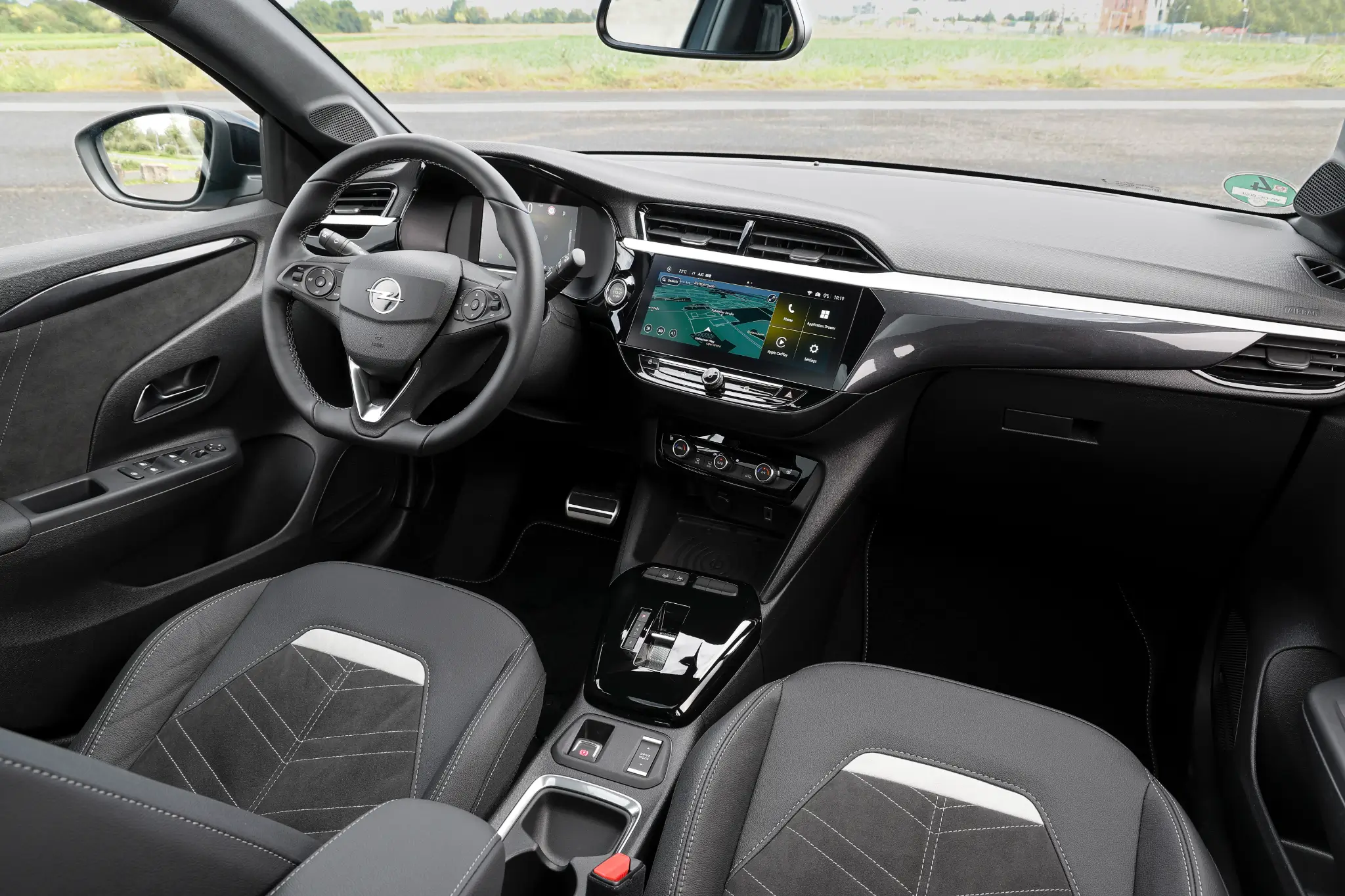 Interior do Opel Corsa electric 2024