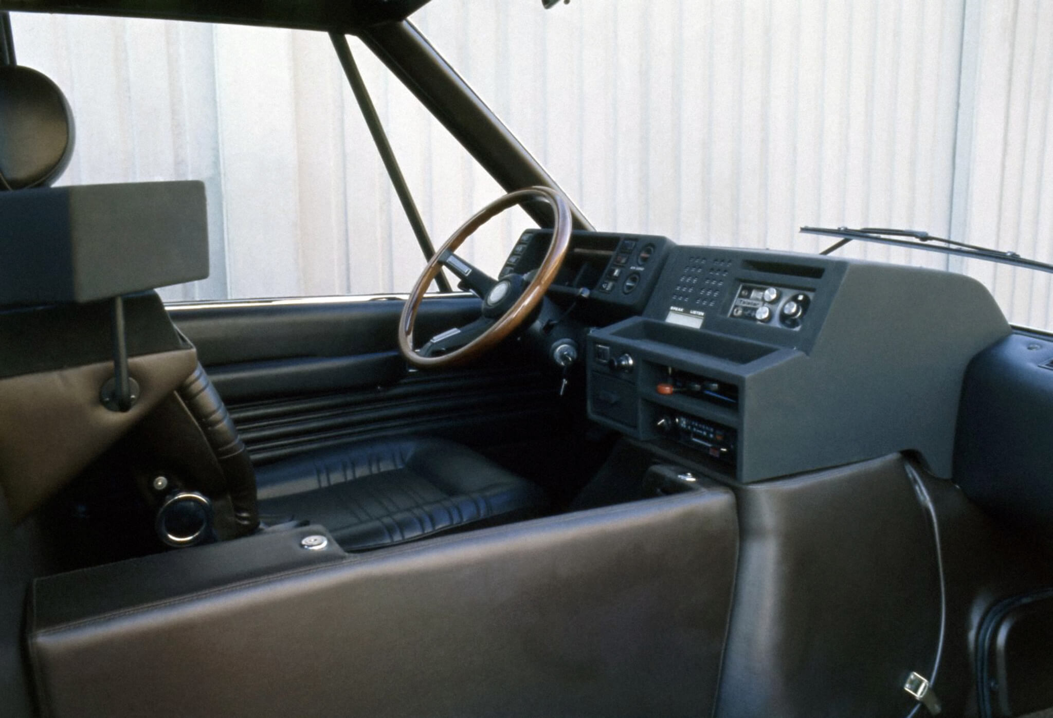 Alfa Romeo New York Taxicab interior