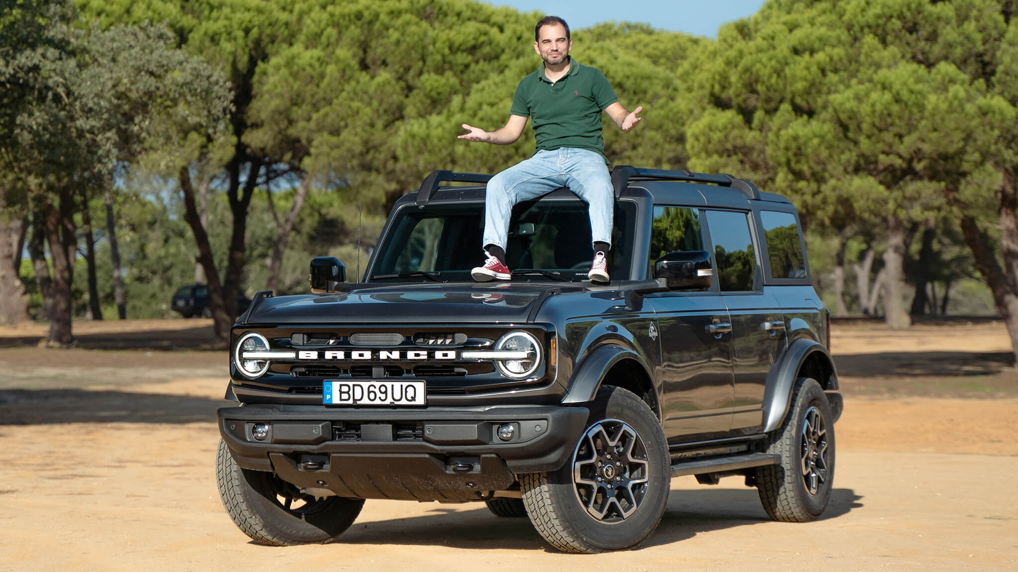 Metade do preço são impostos. Já conduzimos o novo Ford Bronco