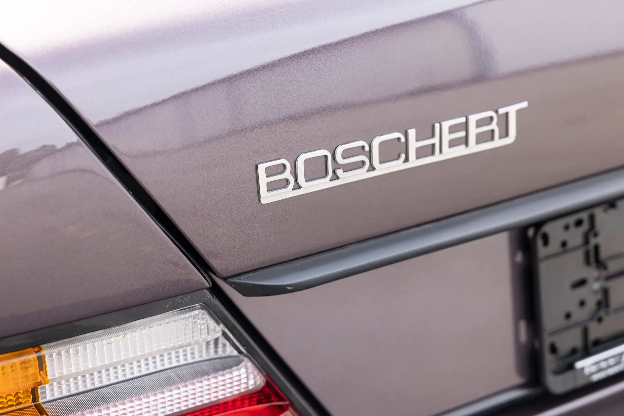 Boschert B300 logótipo