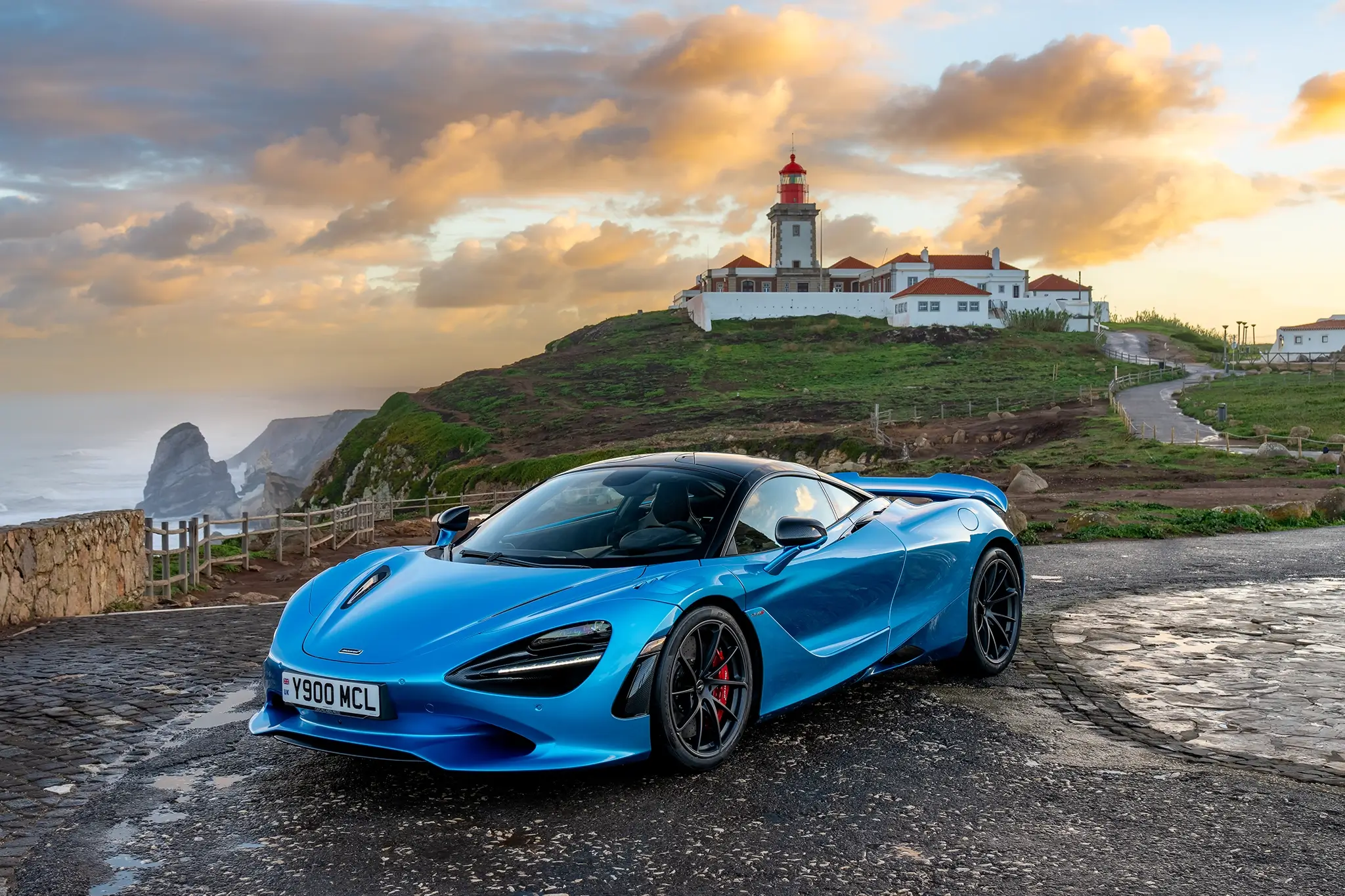 McLaren 750S no Cabo da Roca