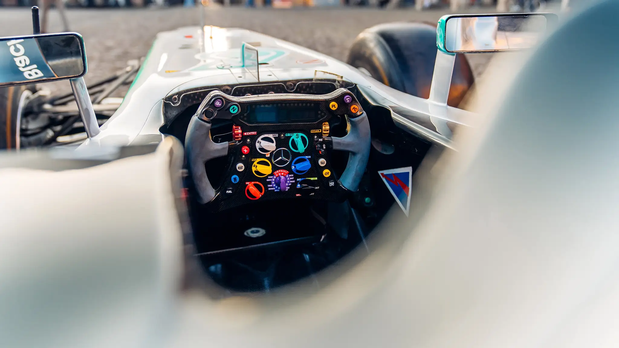 Mercedes-AMG F1 2013 de Lewis Hamilton - cockpit