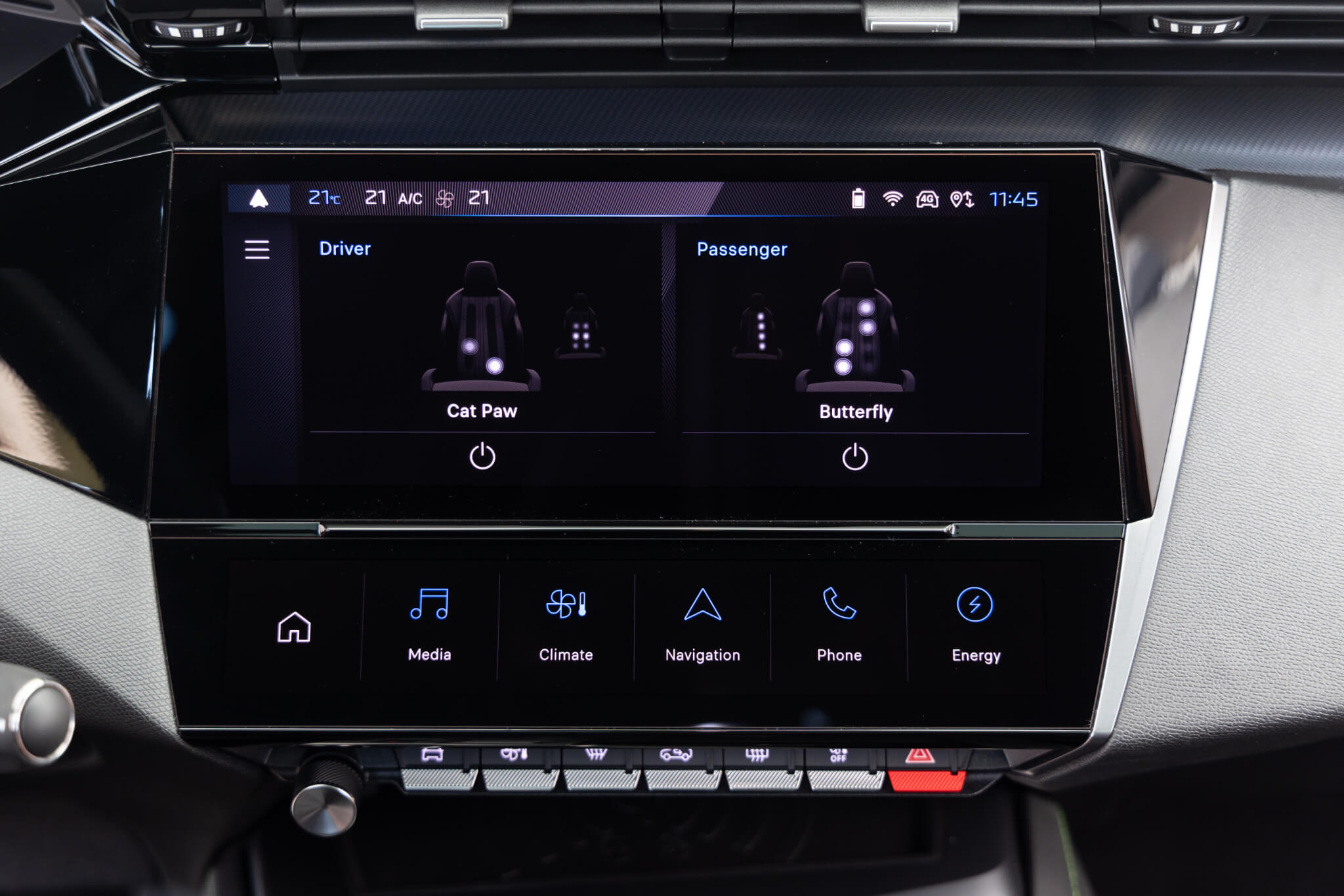 Peugeot e-308 ecrã multimédoa