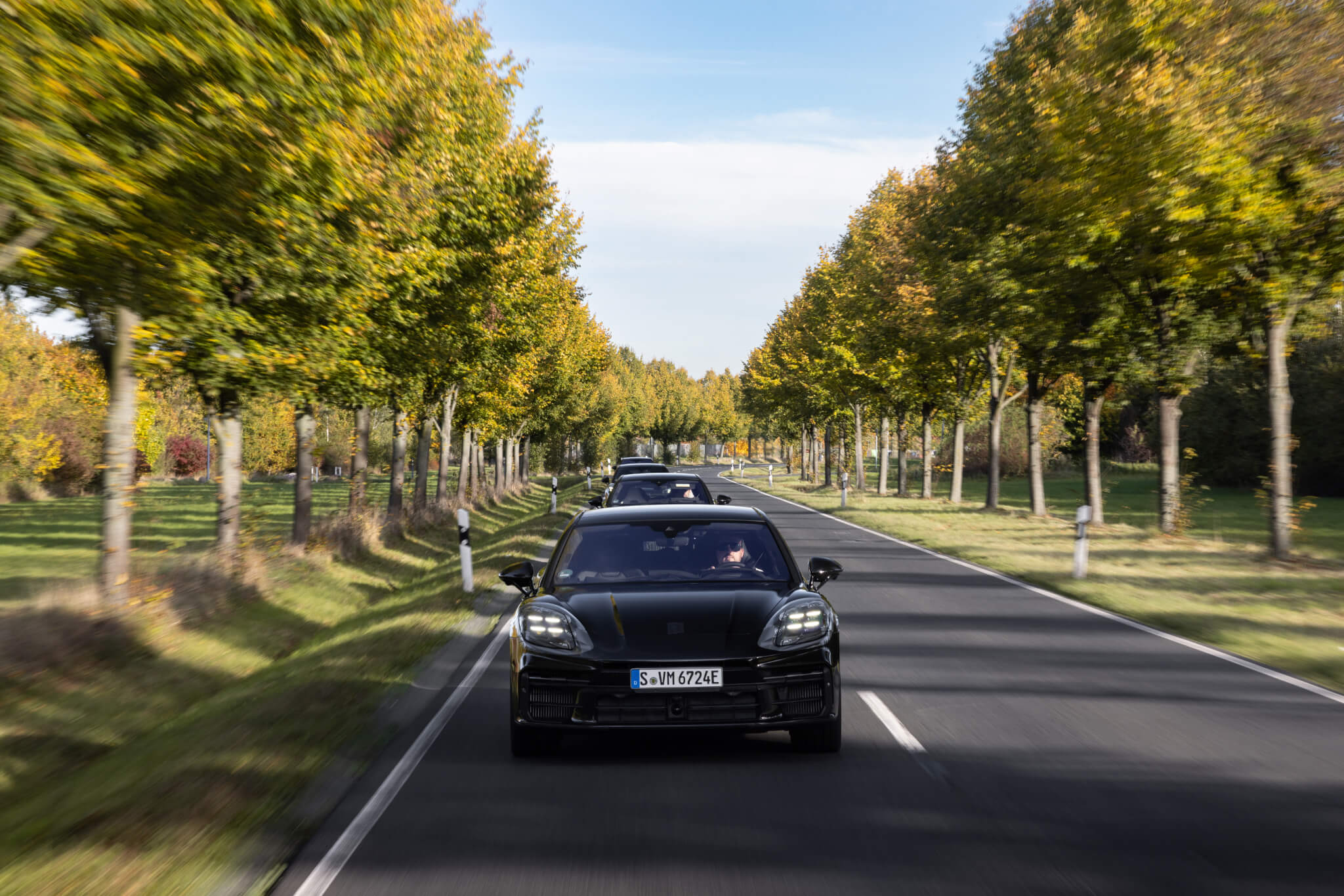 Porsche Panamera 2024 frente