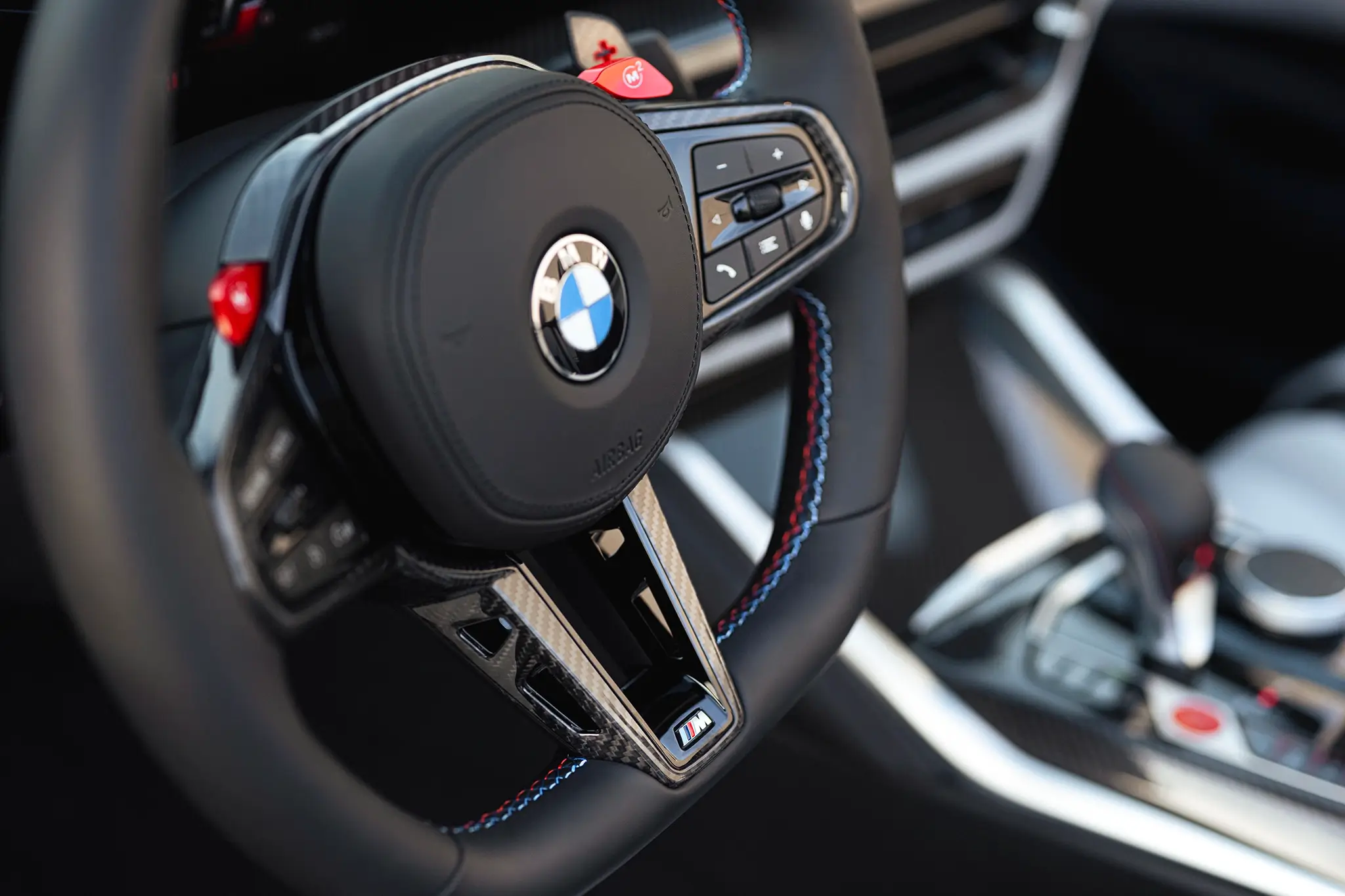 BMW M4 Cabrio - volante
