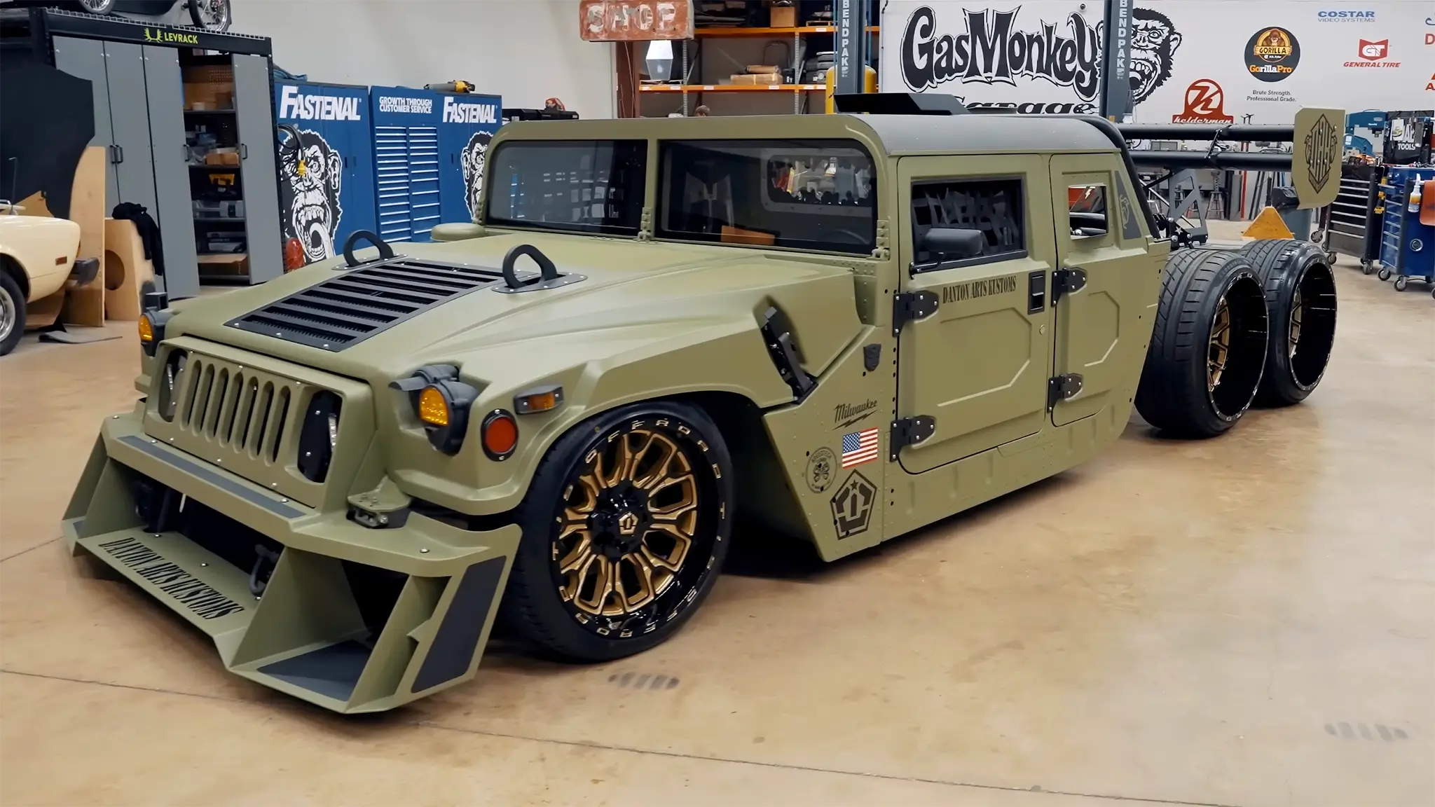 Hummer (Humvee) 6x6 Hellcat - 3/4 de frente