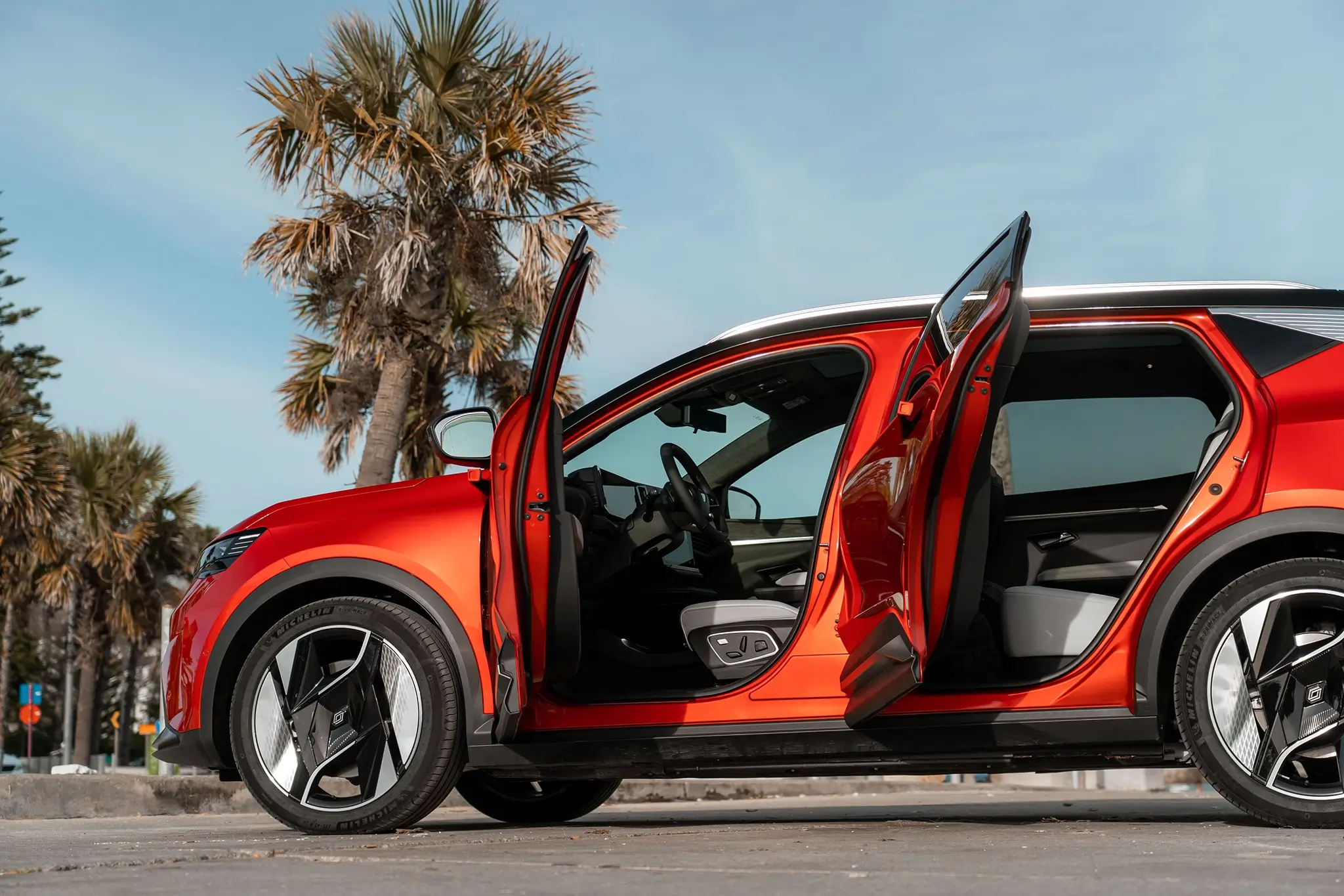 Renault Scenic E-Tech - Portas abertas