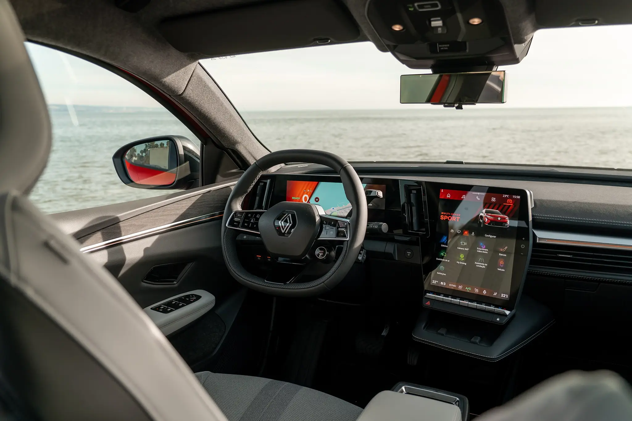 Renault Scenic E-Tech - posição de condução