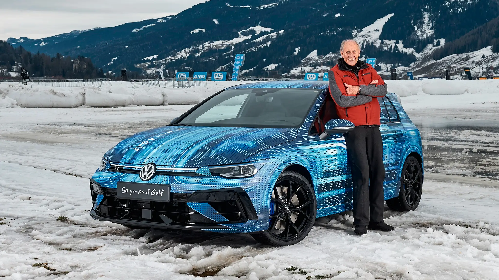 Volkswagen Golf R e Hans-Joachim Stuck