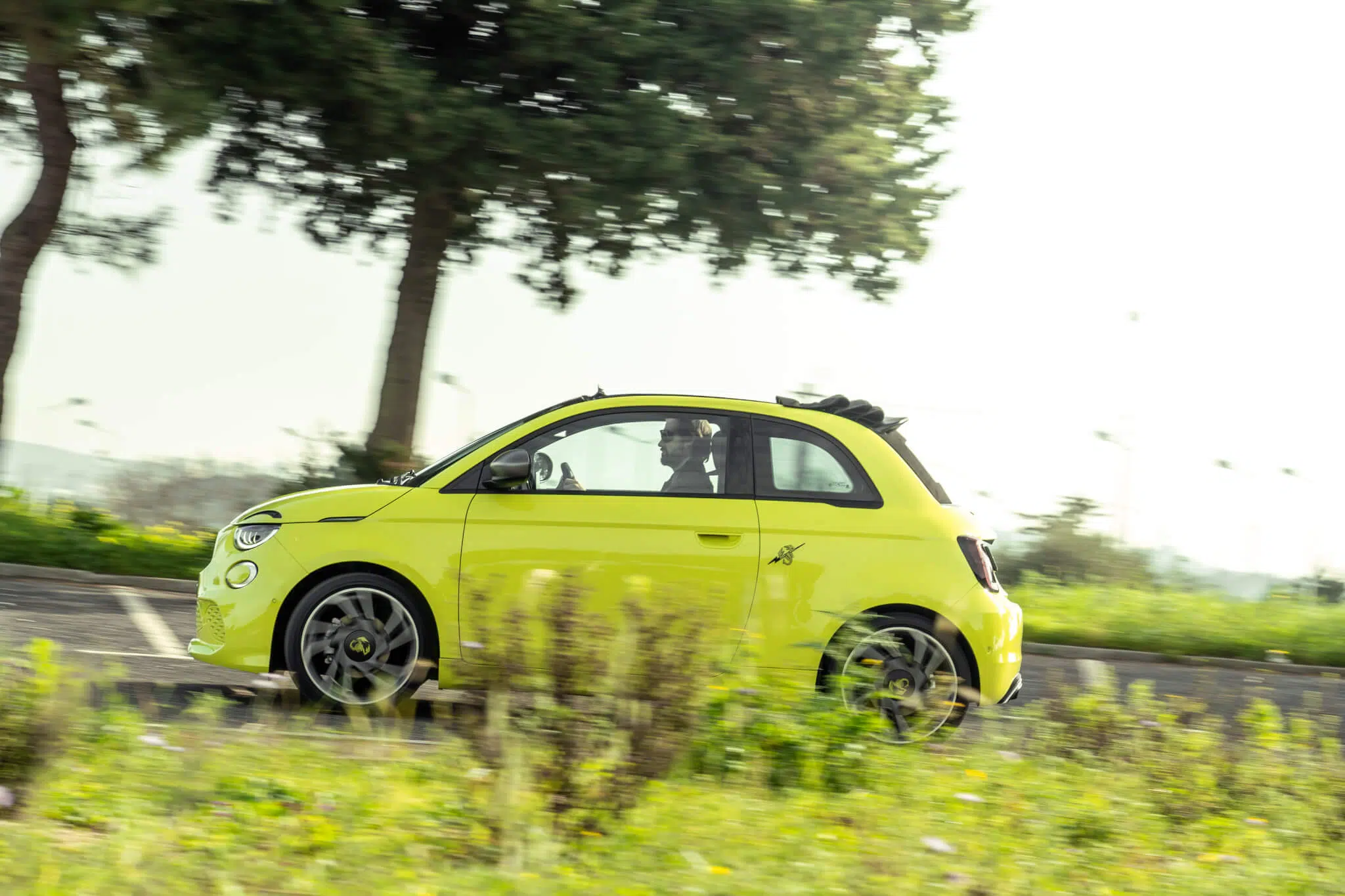 Abarth 500e Cabrio dinâmica