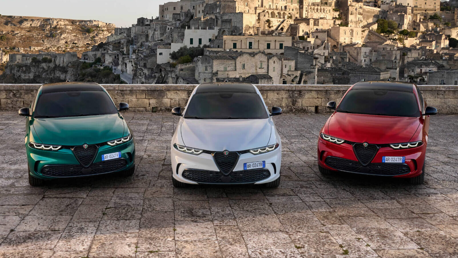 Alfa Romeo lança edição especial «tributo» e já há preço para Portugal
