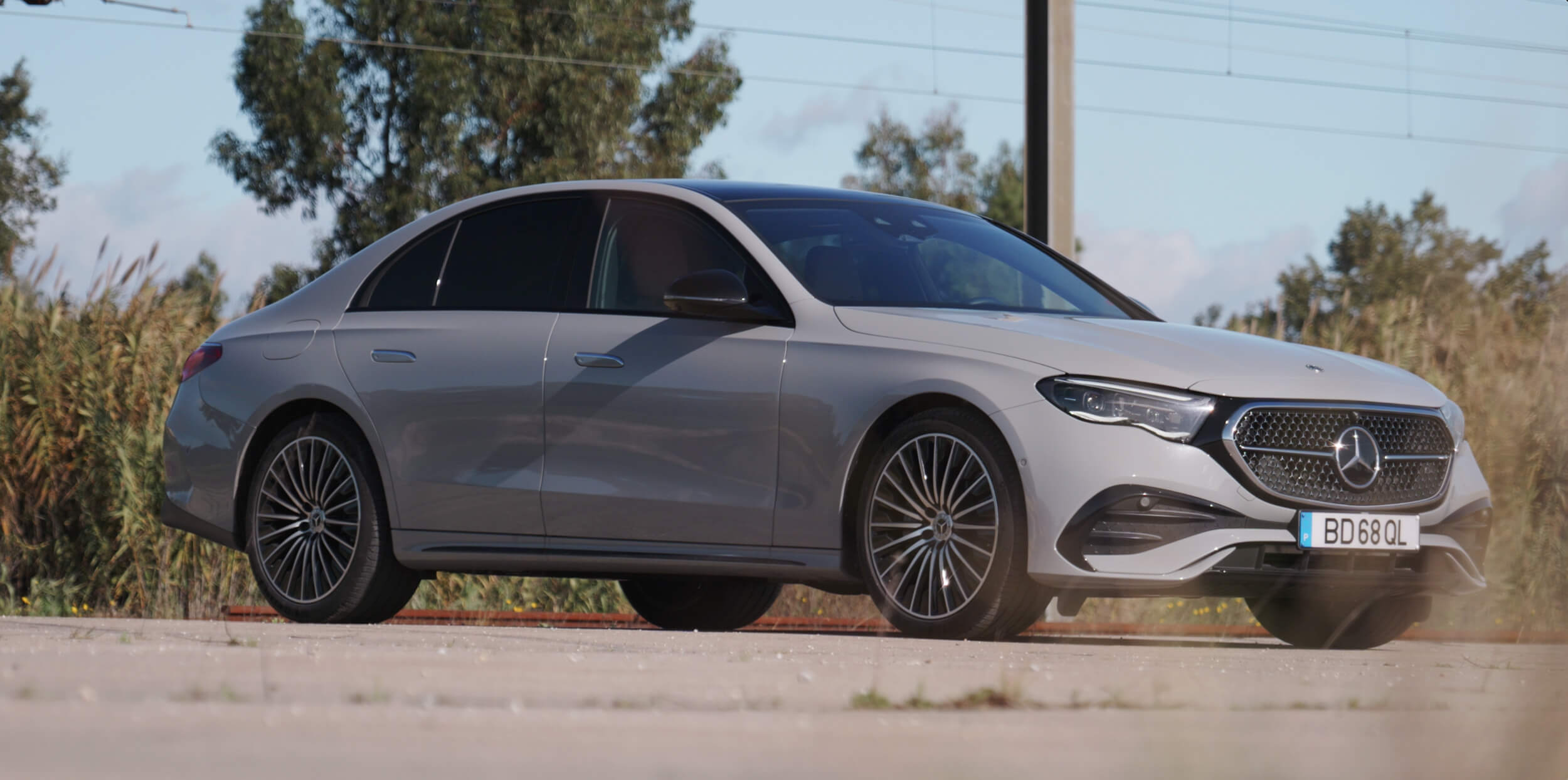 Mercedes-Benz E 220 d, frente 3/4
