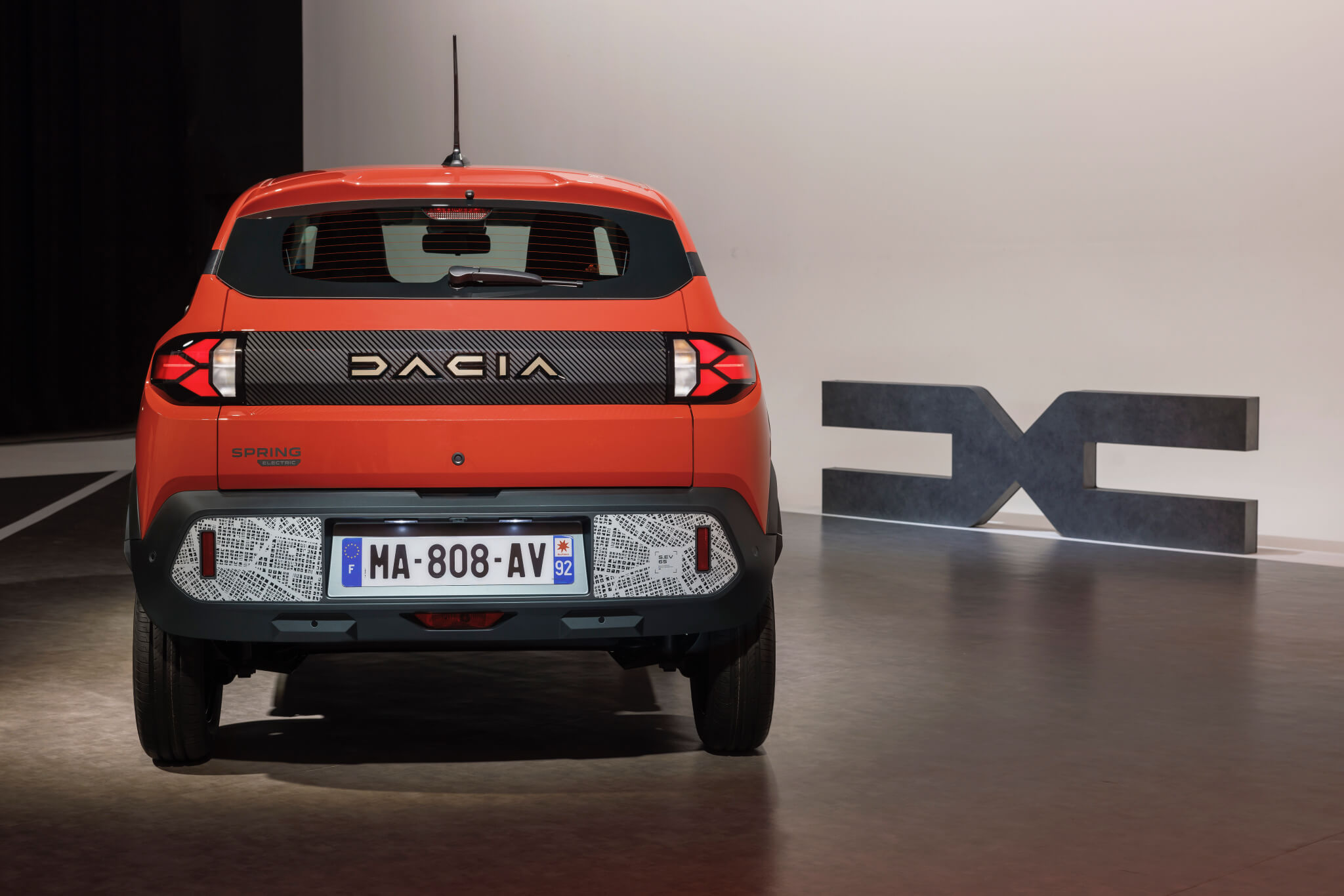 Dacia Spring 2024 traseira
