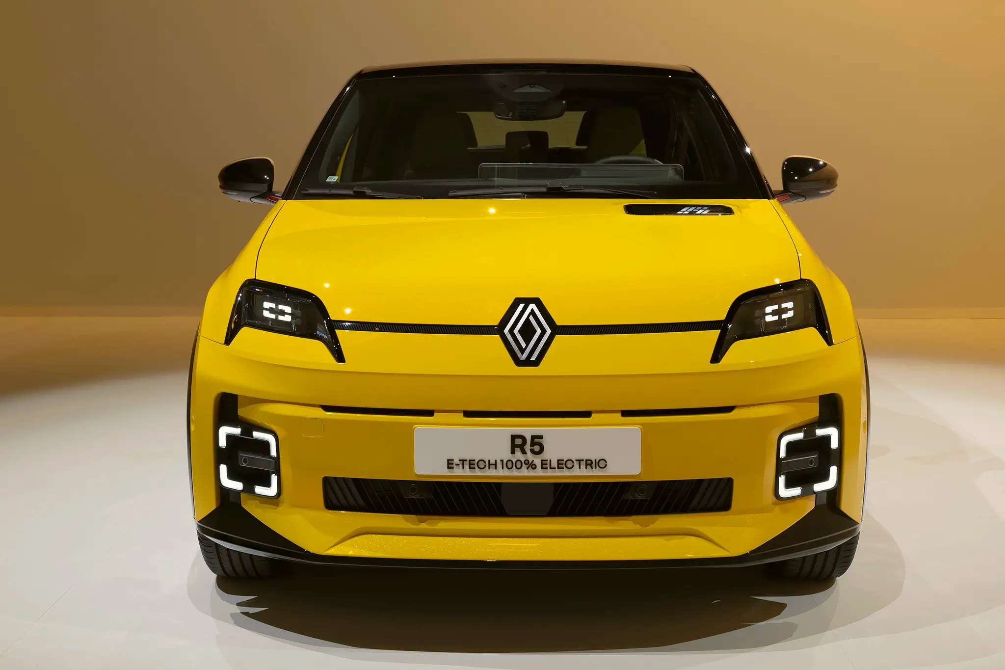 Renault 5 E-Tech - frente