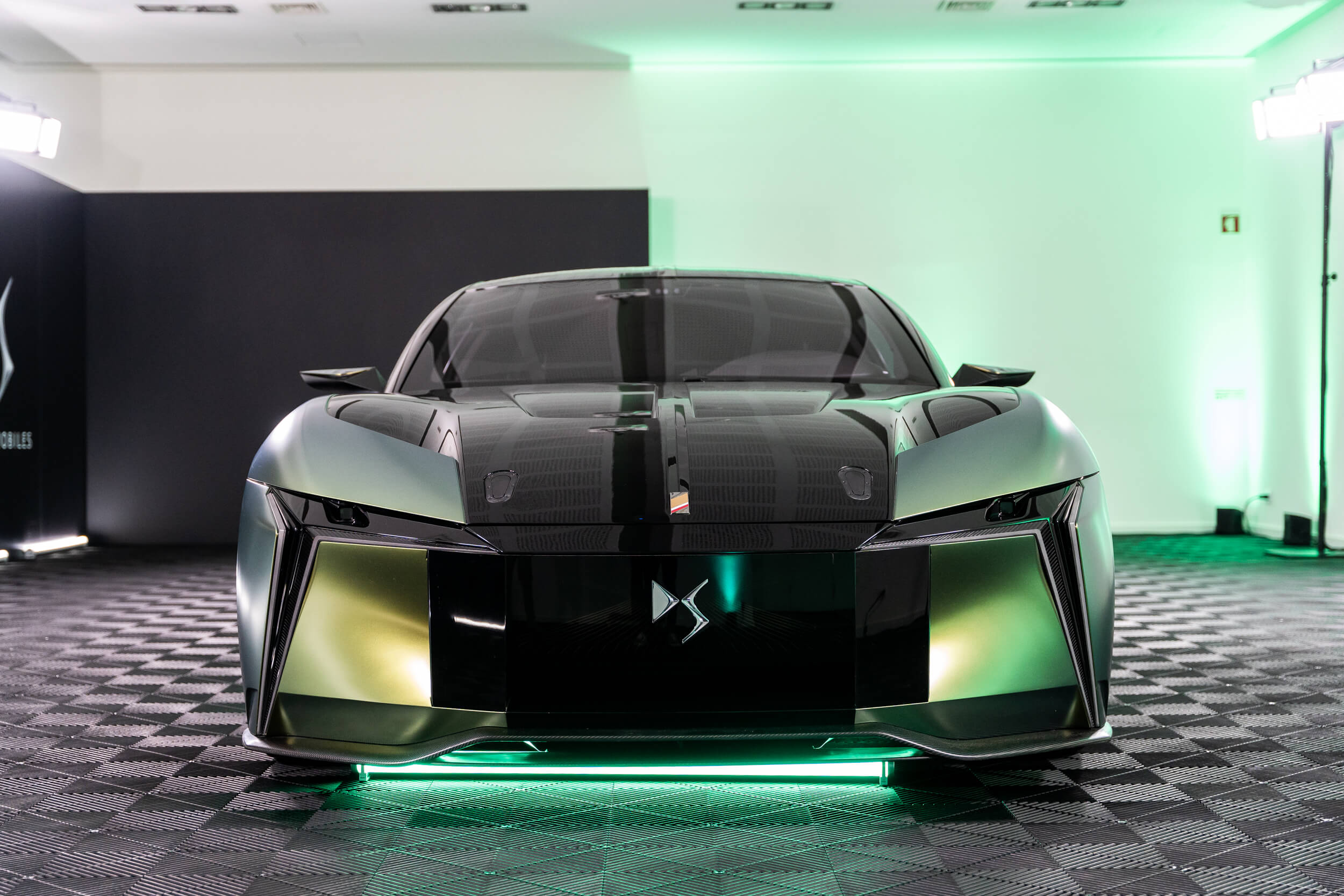 DS E-Tense Performance - frente