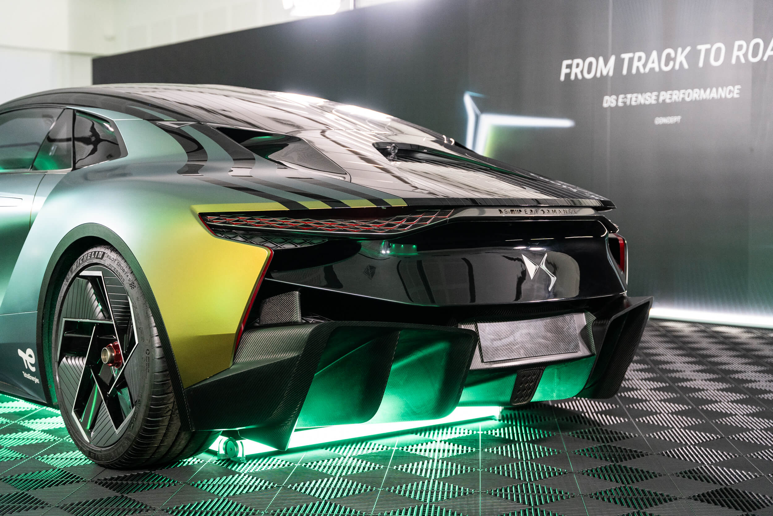 DS E-Tense Performance - difusor de ar traseiro