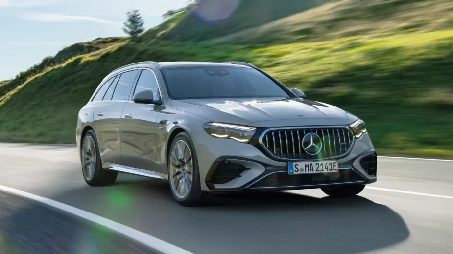 Mercedes-AMG E 53 Station - 3/4 de frente