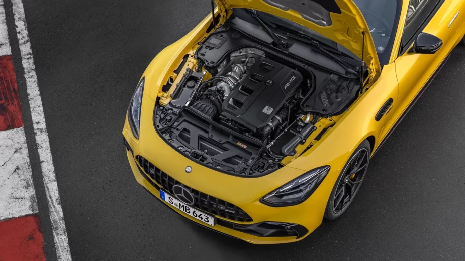 Mercedes-AMG GT 43 - motor