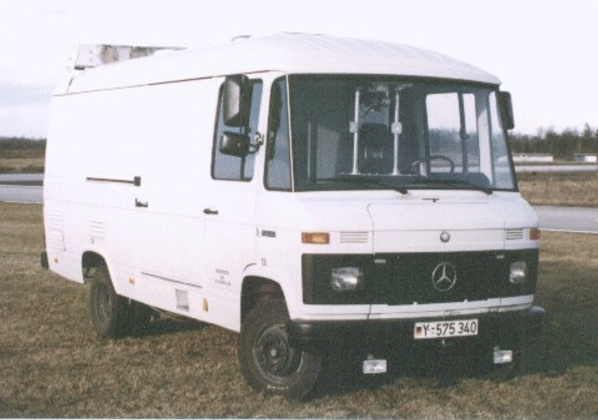 Mercedes-Benz 508D usada pelo programa Eureka Prometheus