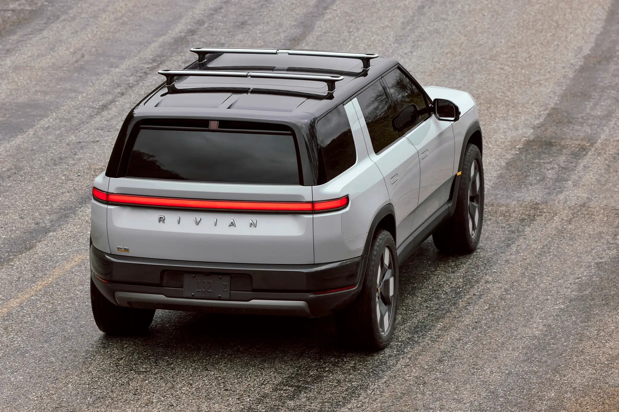 Rivian R2 - traseira