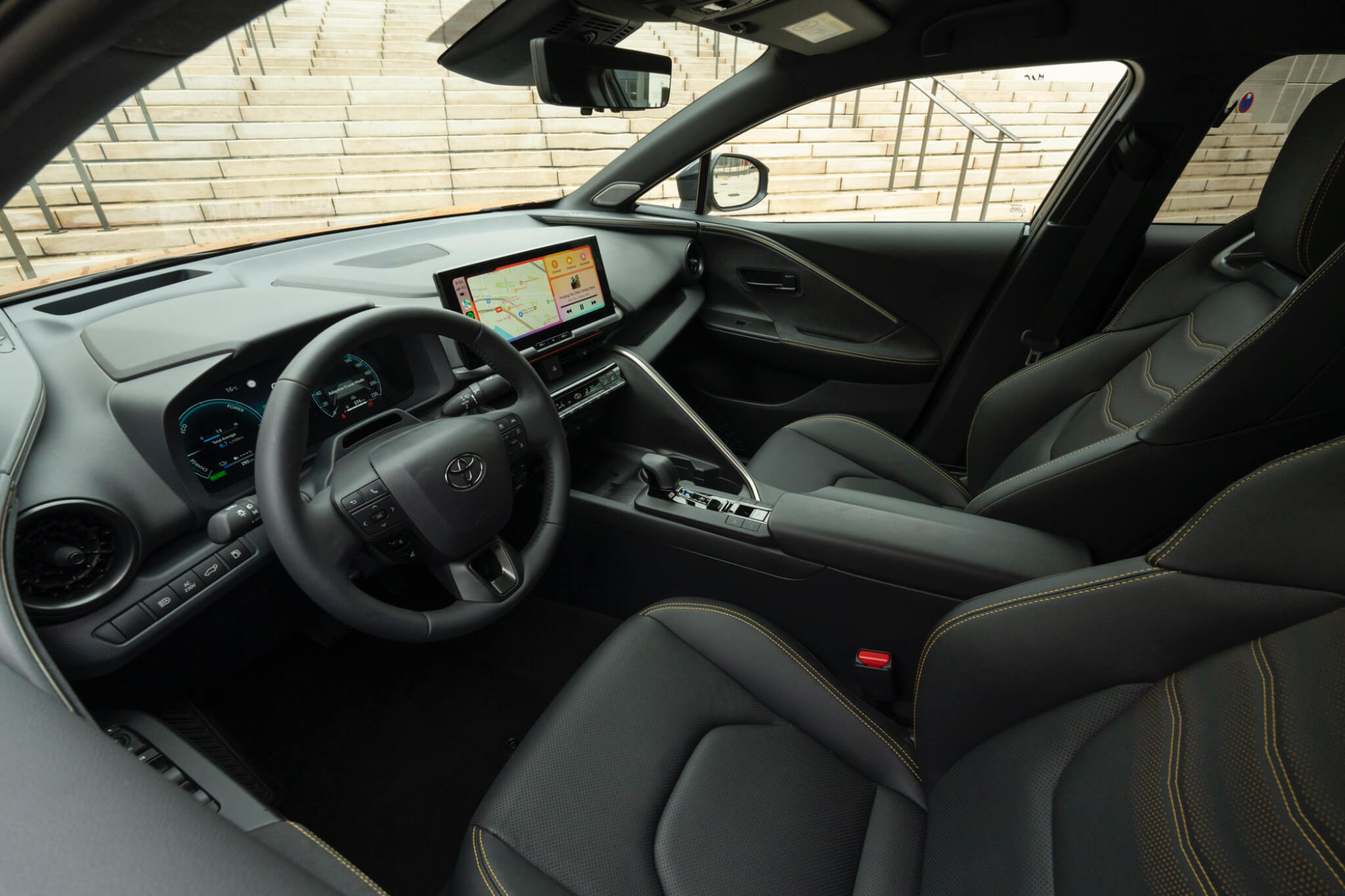Toyota C-HR PHEV 2024 interior