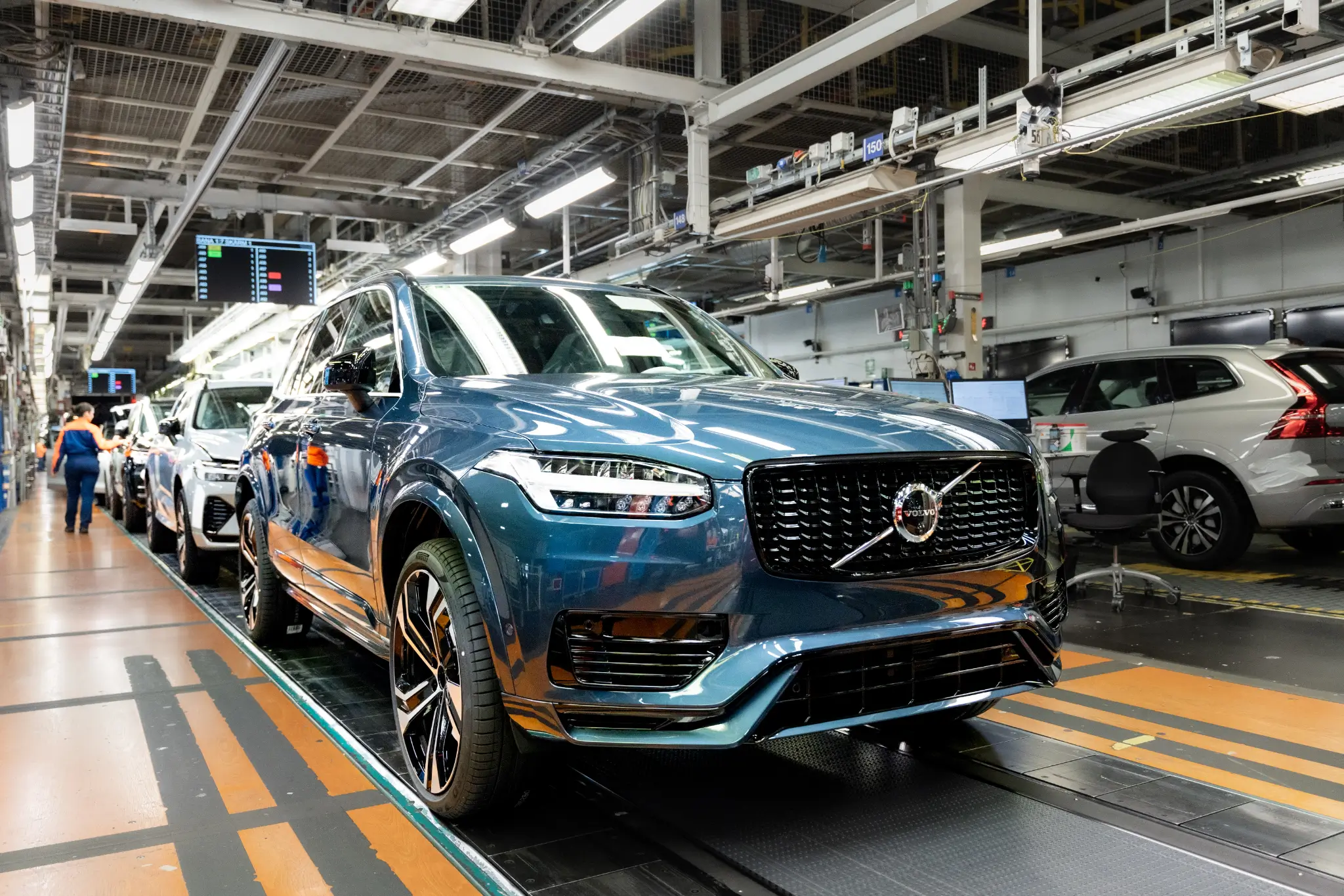 Último Volvo XC90 com motor Diesel na linha de produção